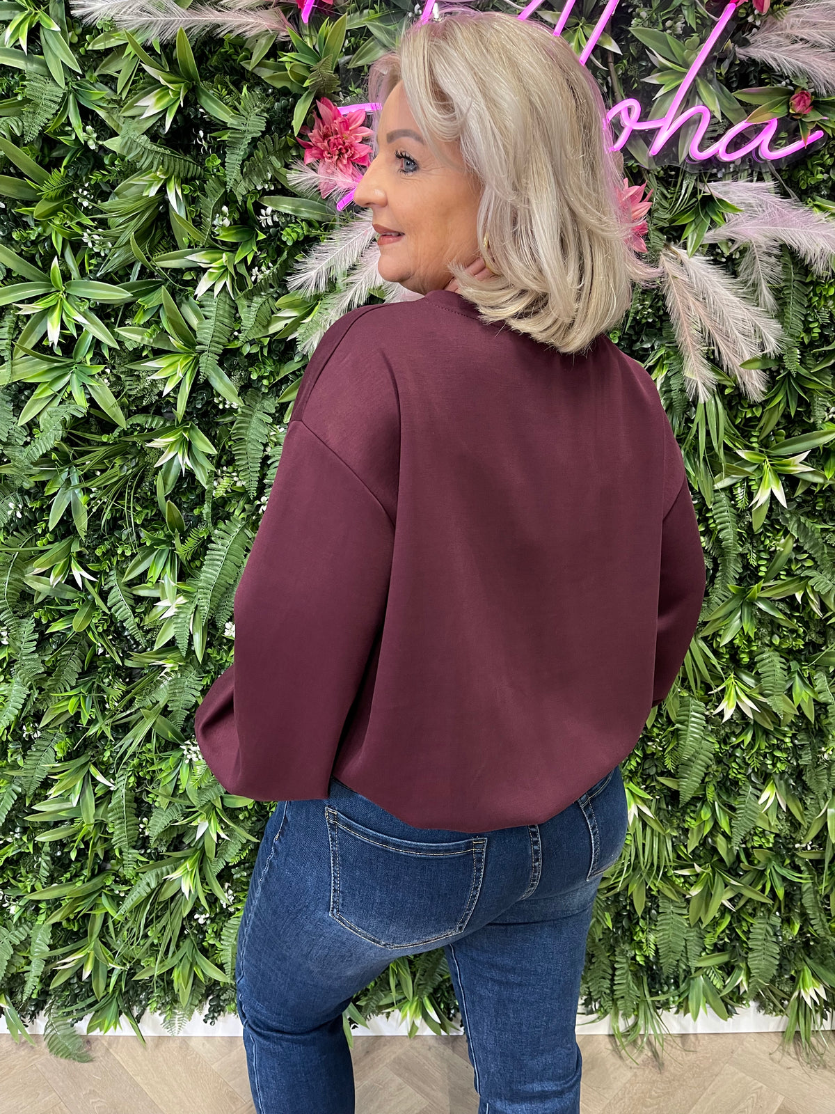 Sweater elastieken onderkant bordeaux