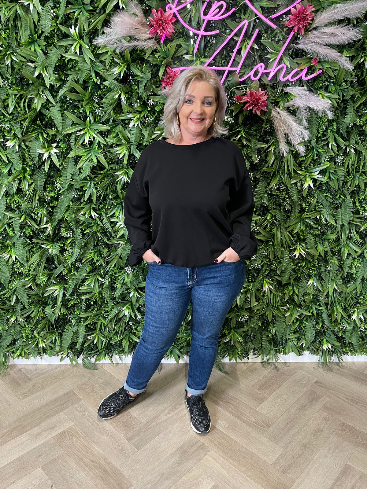 Sweater elastieken onderkant zwart