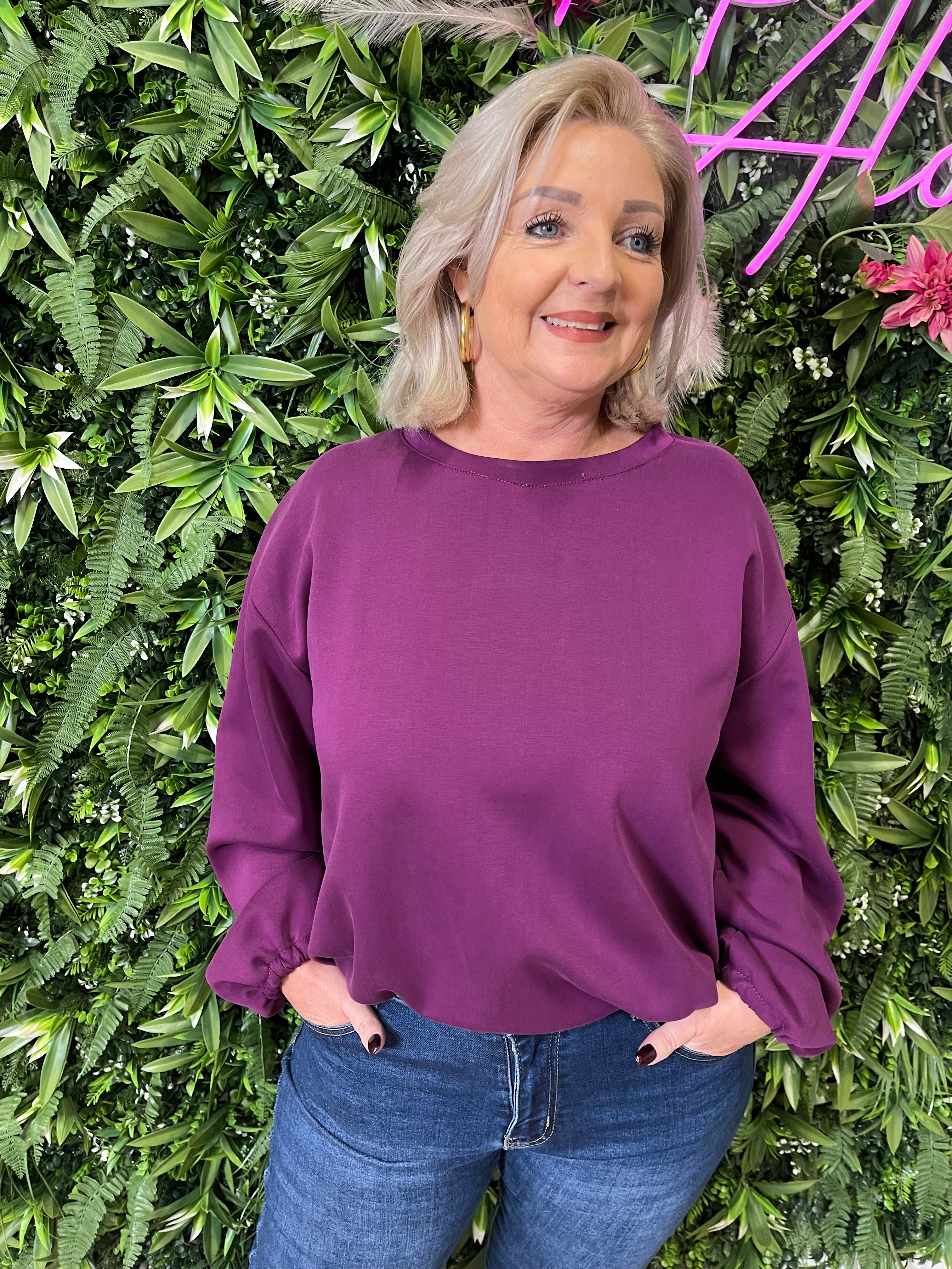 Sweater elastieken onderkant cyclaam
