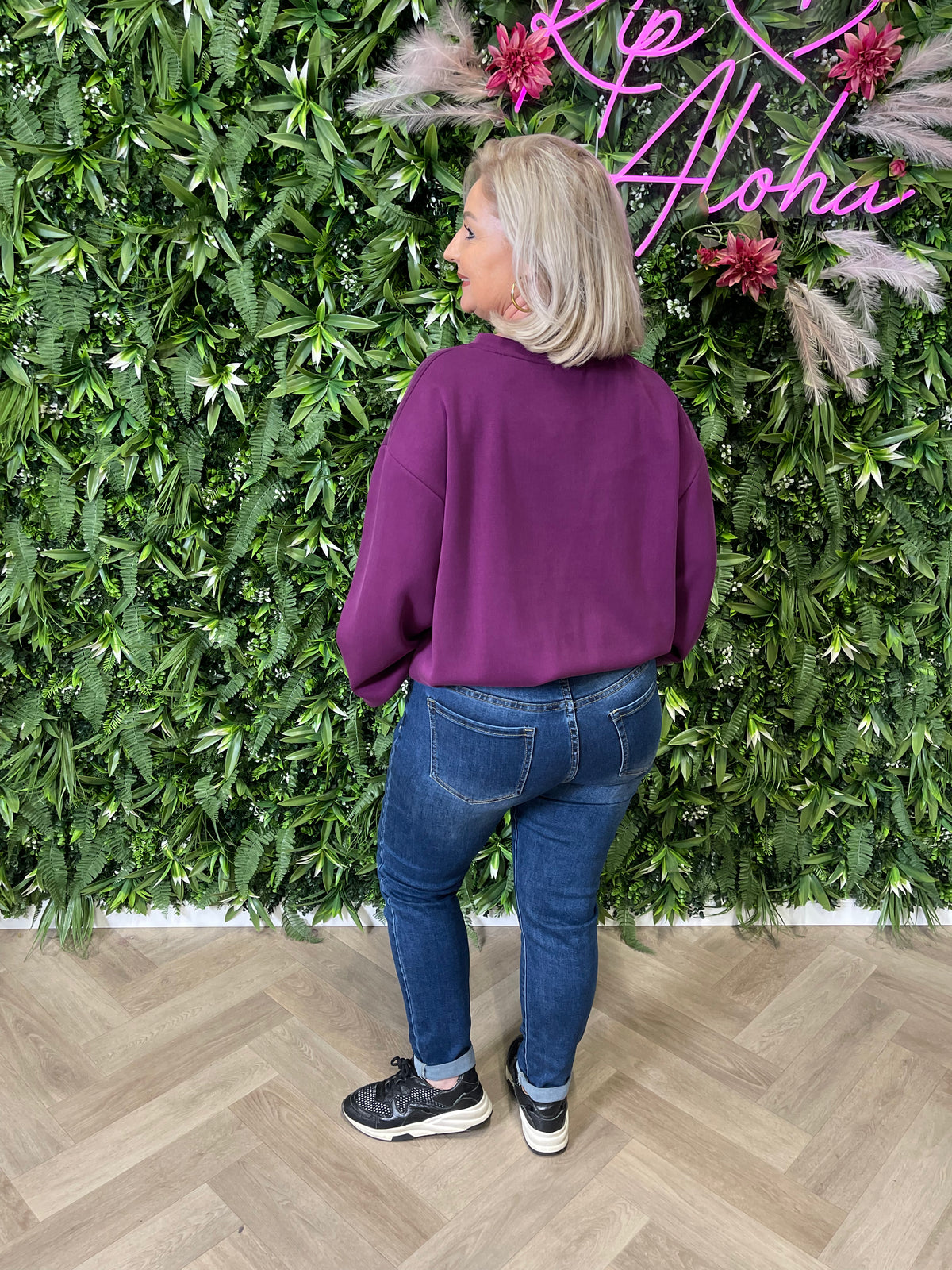 Sweater elastieken onderkant cyclaam