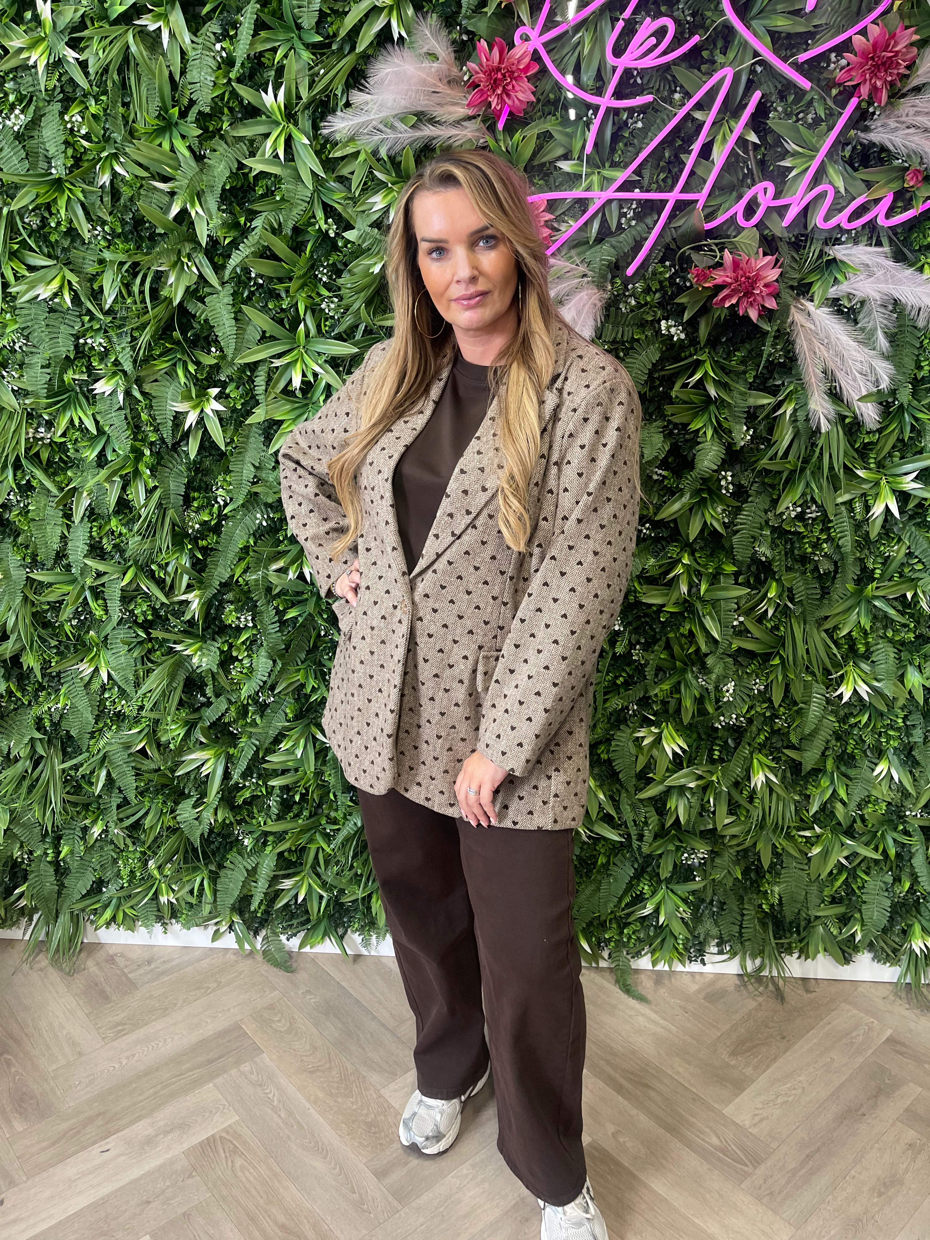 Blazer vissengraat met hartjes lichtbruin