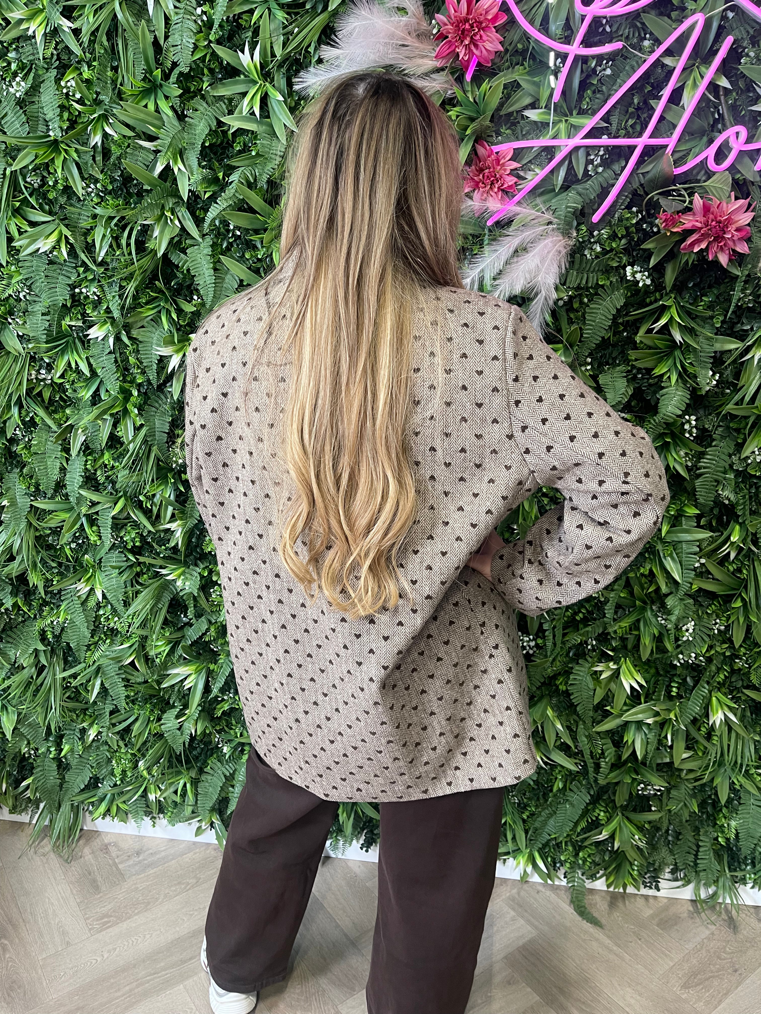 Blazer vissengraat met hartjes lichtbruin