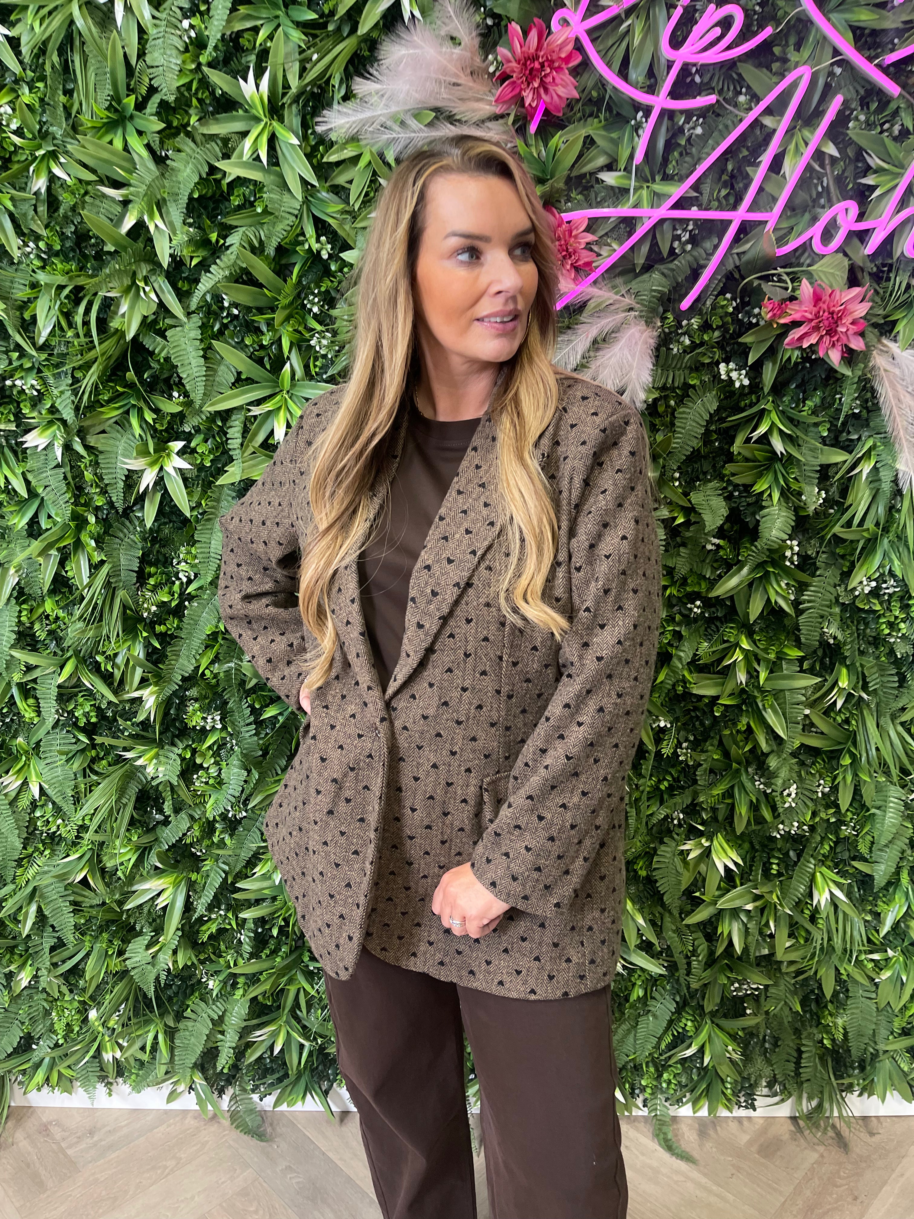 Blazer vissengraat met hartjes bruin