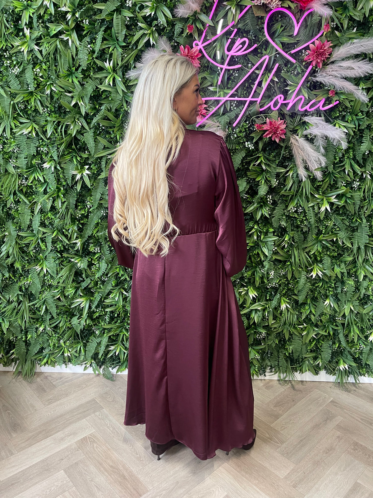 lange silky jurk bordeaux