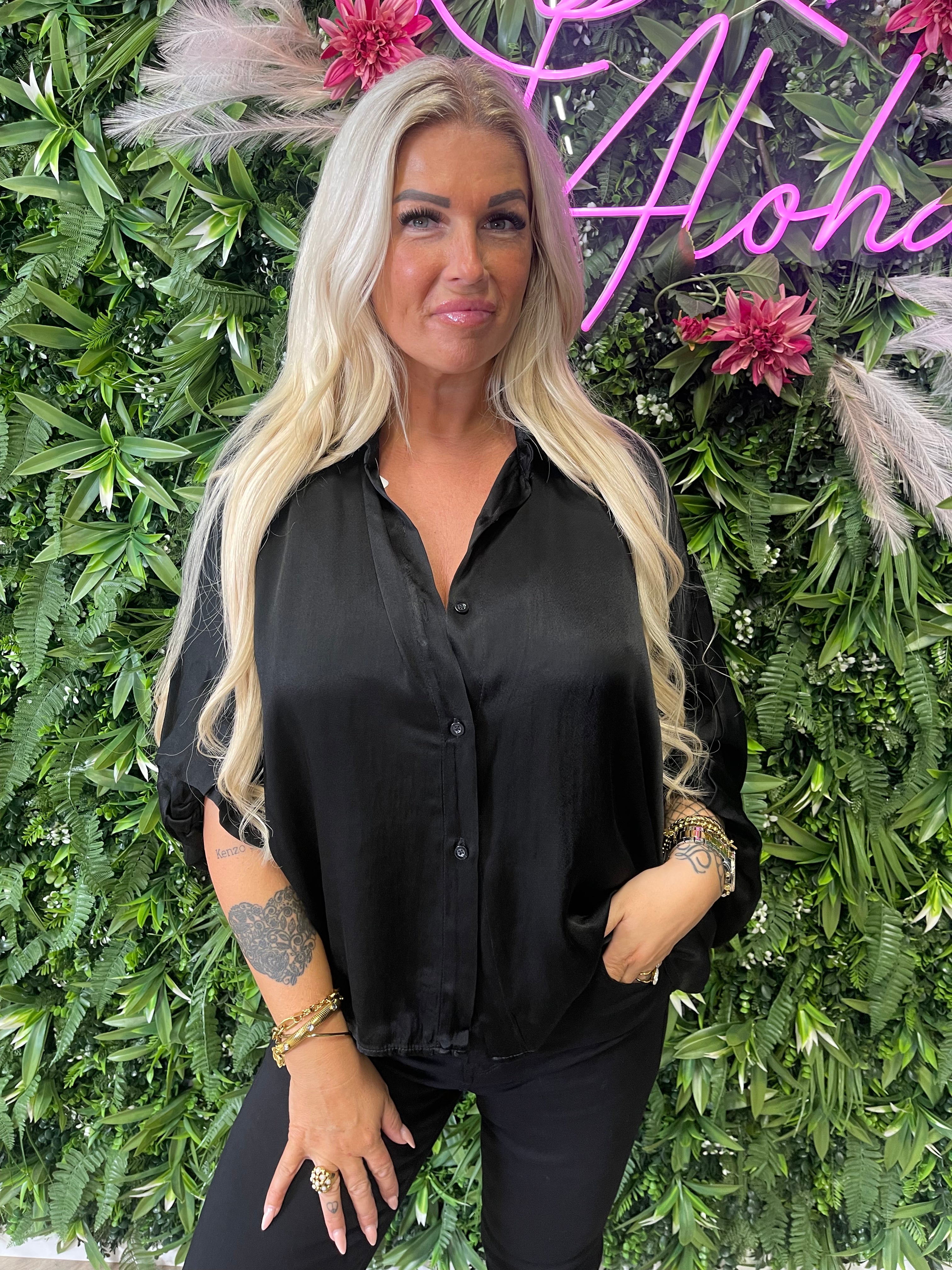 Silky blouse pofmouwen zwart