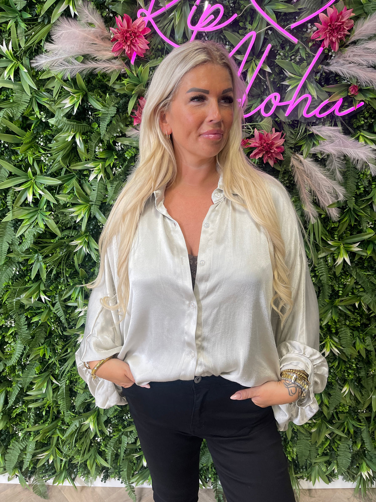 Silky blouse pofmouwen beige