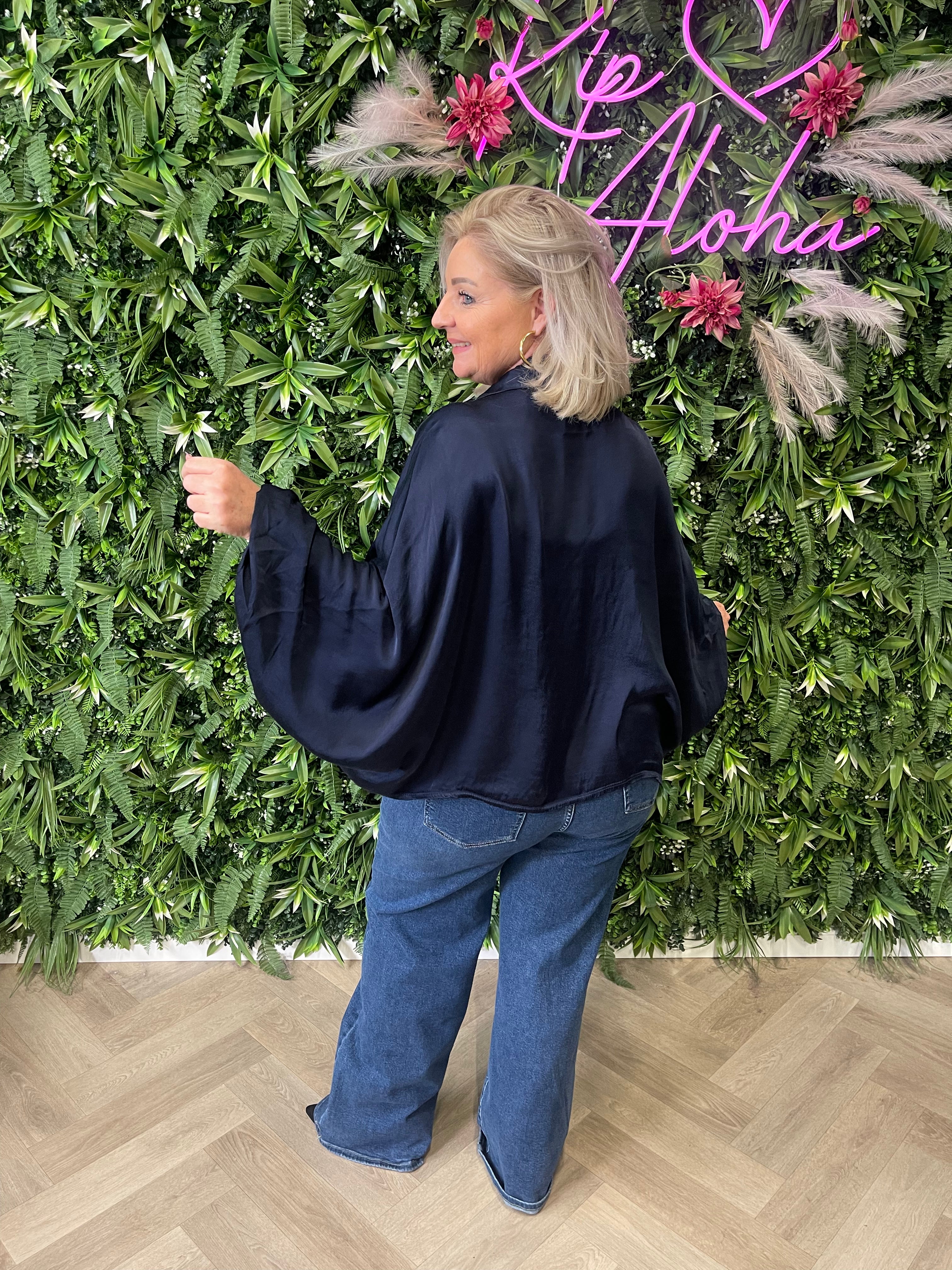 Silky blouse pofmouwen donkerblauw
