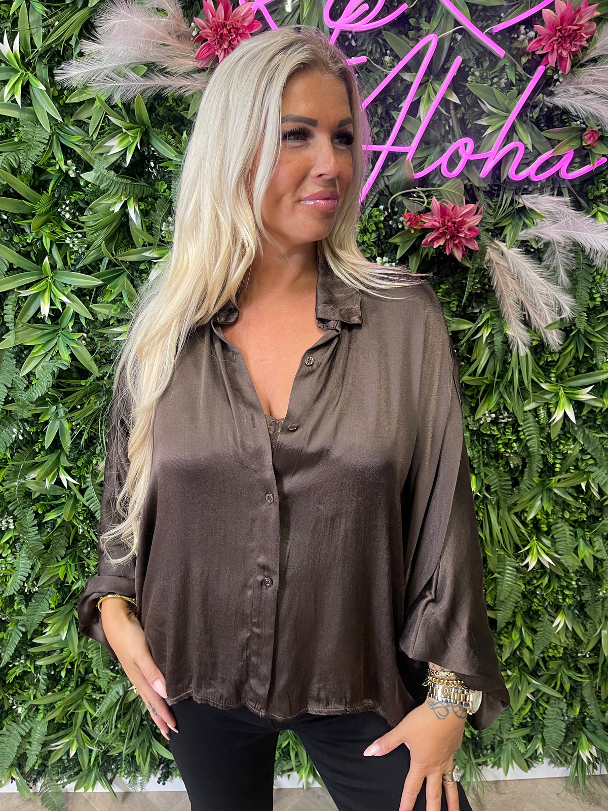 Silky blouse pofmouwen donkerbruin