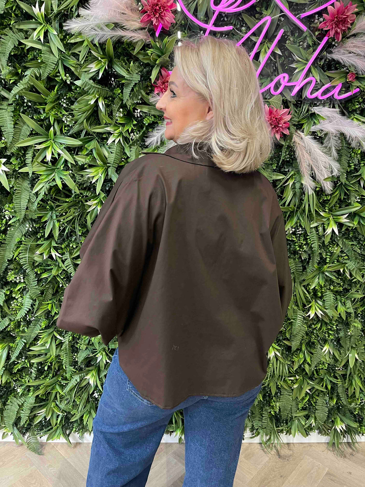 Blouse uni met vleermuismouwen donkerbruin