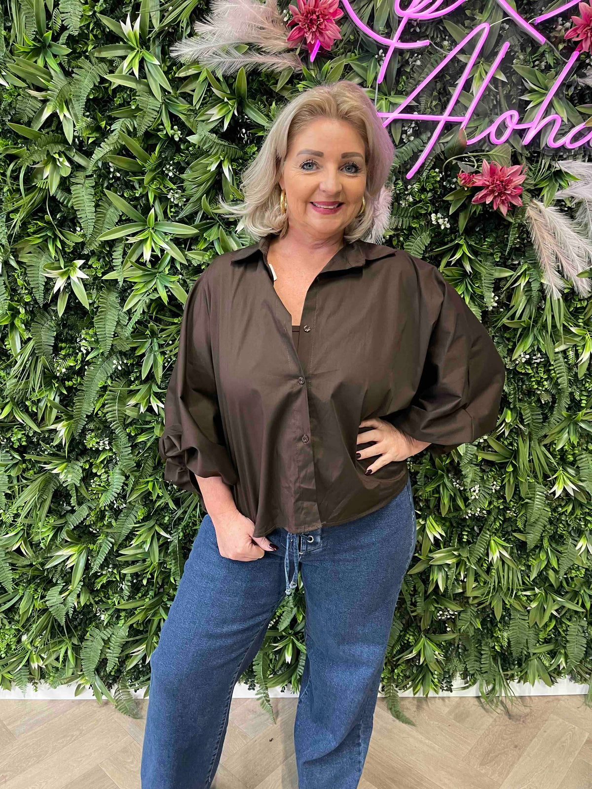 Blouse uni met vleermuismouwen donkerbruin