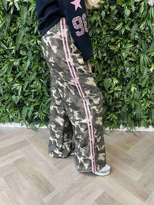 Army broek met bies roze