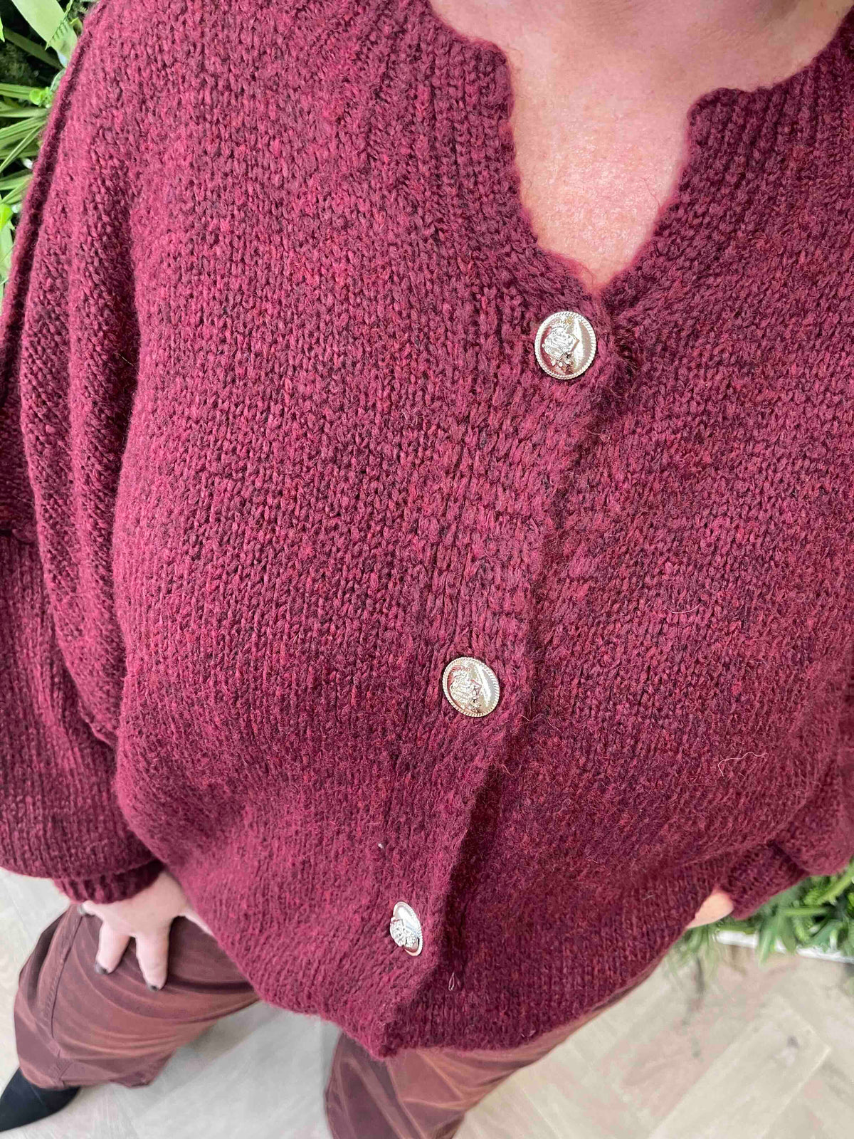Grof gebreid vest met knoopsluiting bordeaux