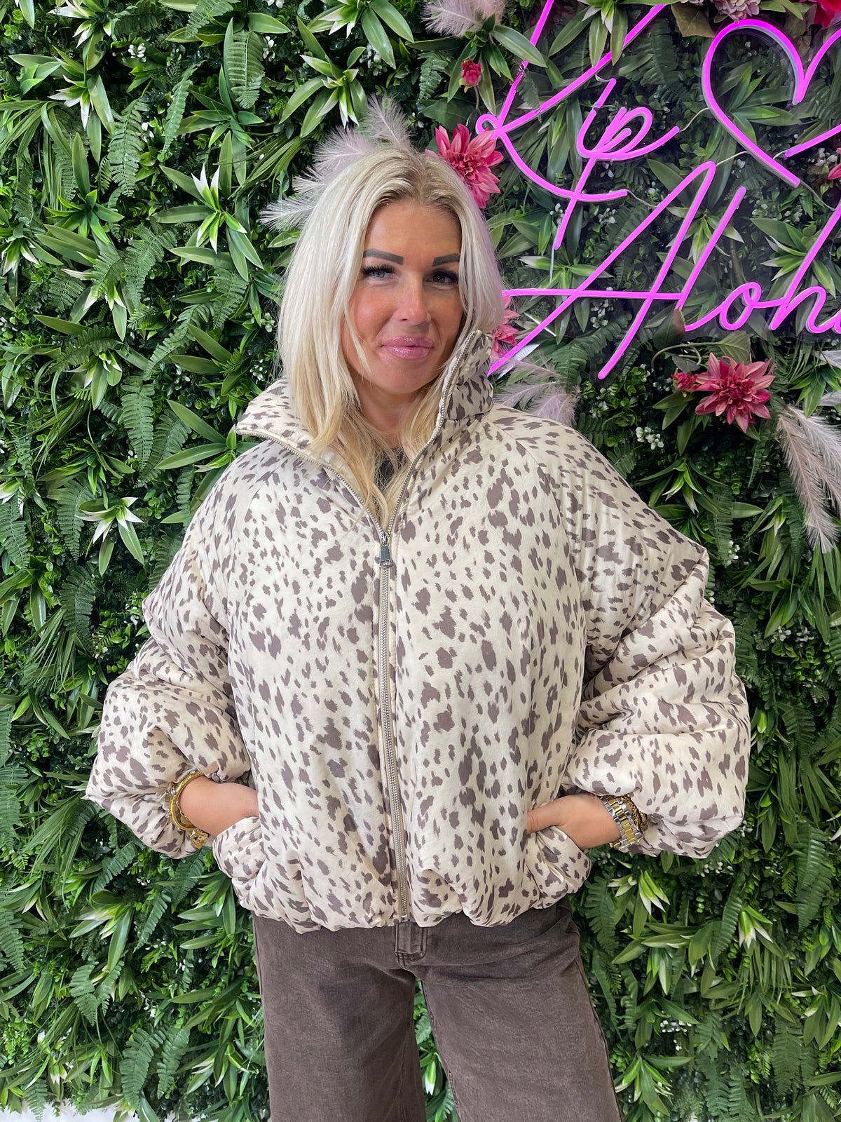 Puffer bambi beige