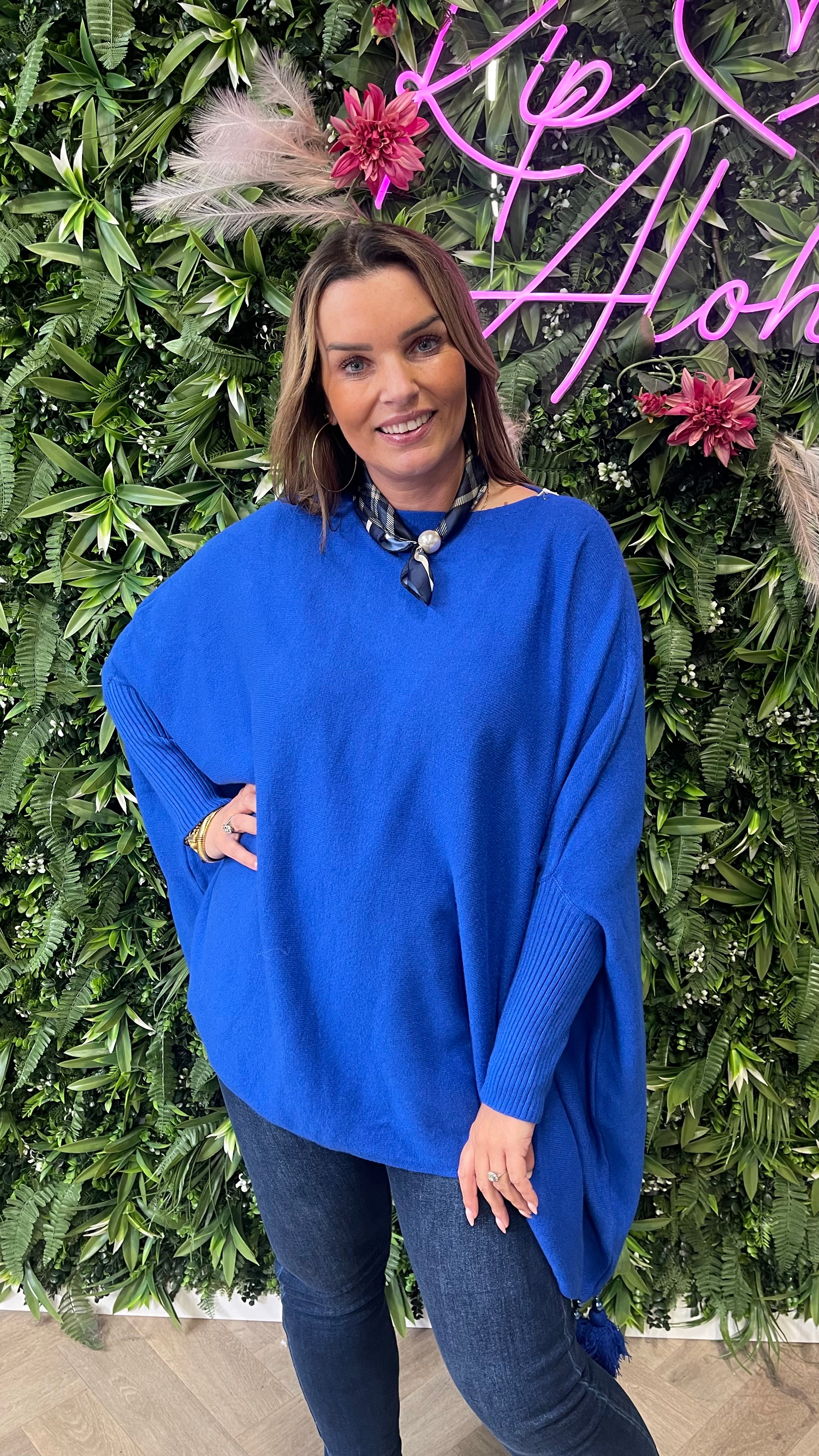 Kort sjaaltje met magneet ruit marineblauw