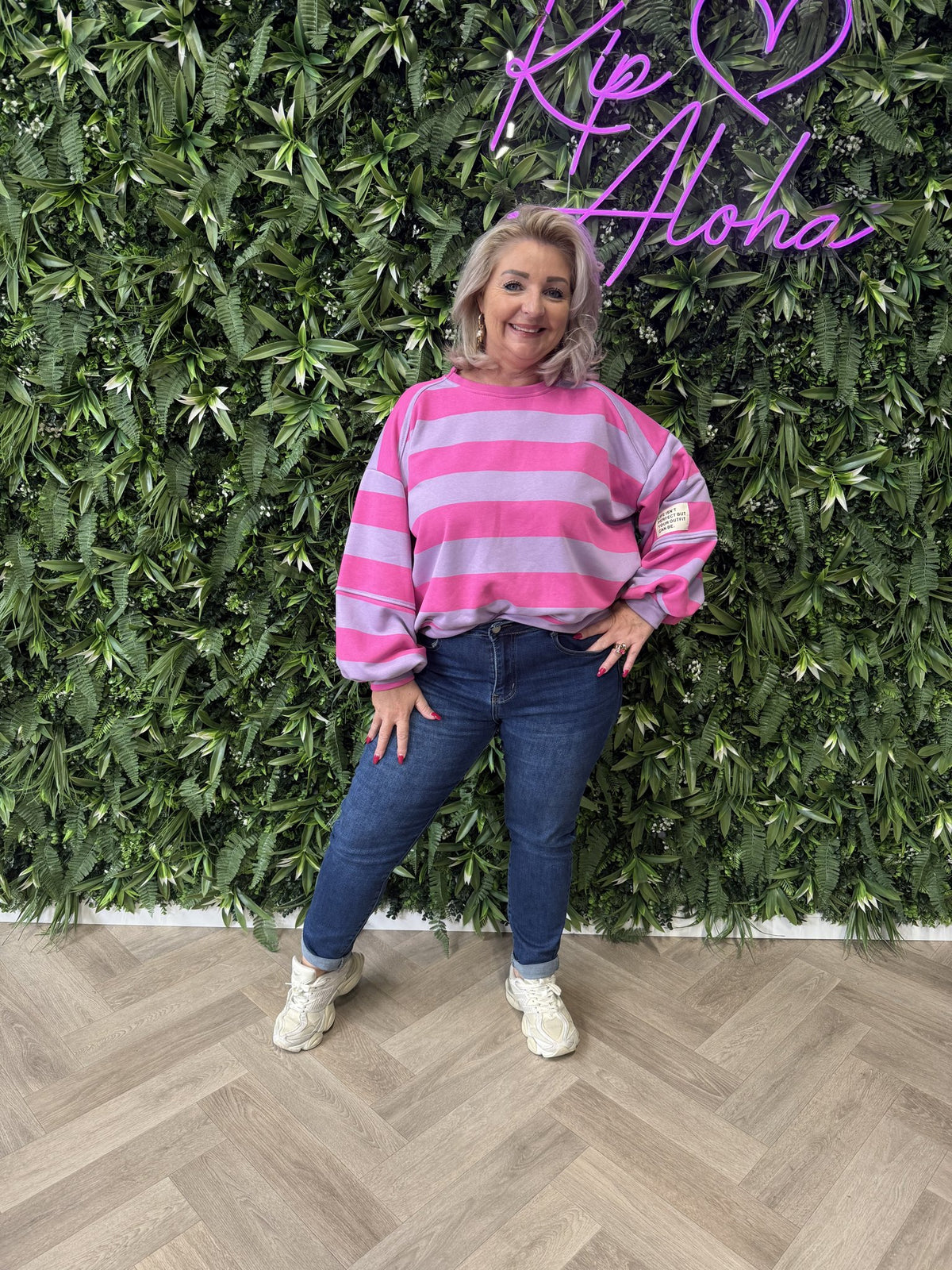 Sweater brede streep met applicatie lila/roze