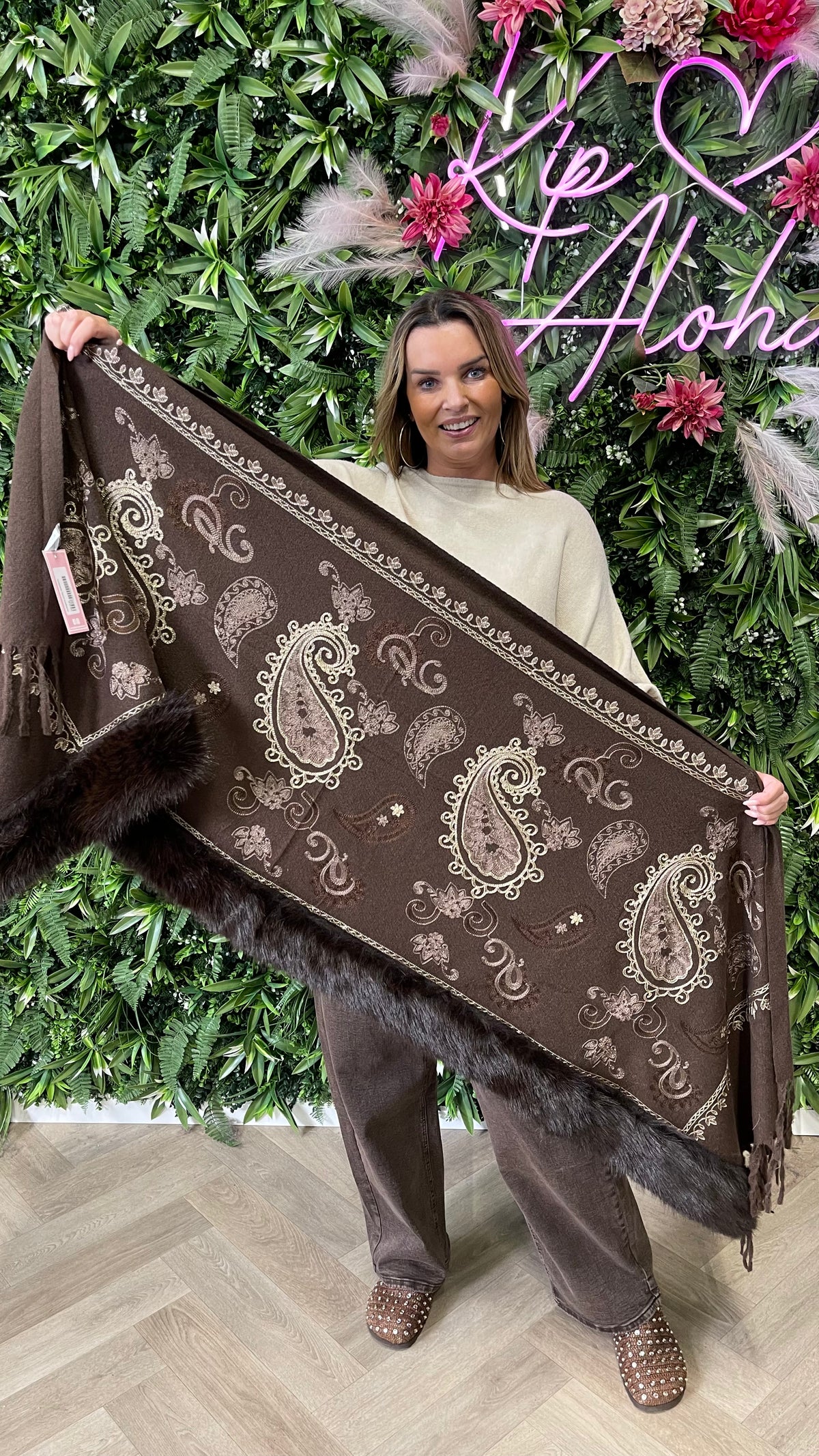 Omslagdoek paisley donkerbruin