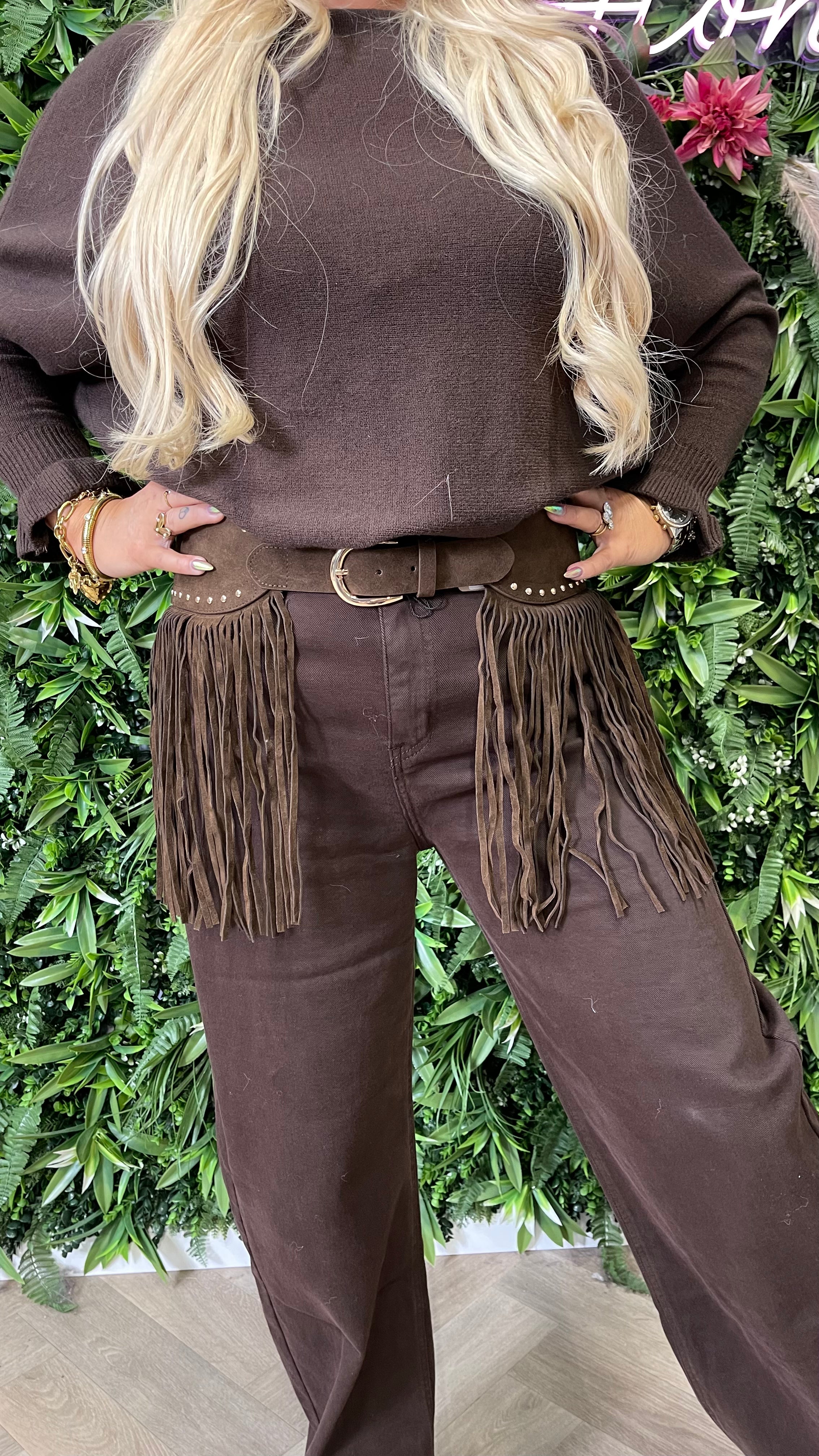 Riem met franjes en studs donkerbruin