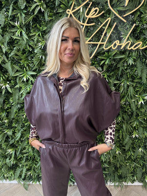 Leatherlook jasje korte mouwen aubergine