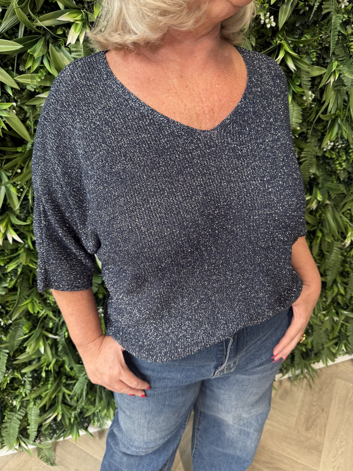 Gebreide top v-hals met lurex marineblauw