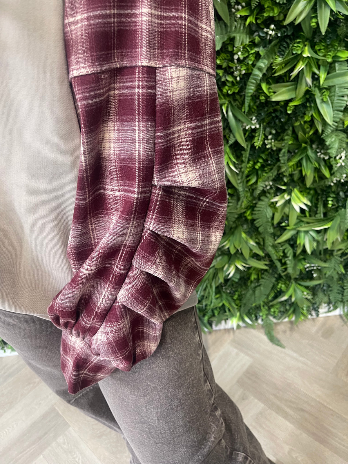 Sweater met geruite mouwen bordeaux
