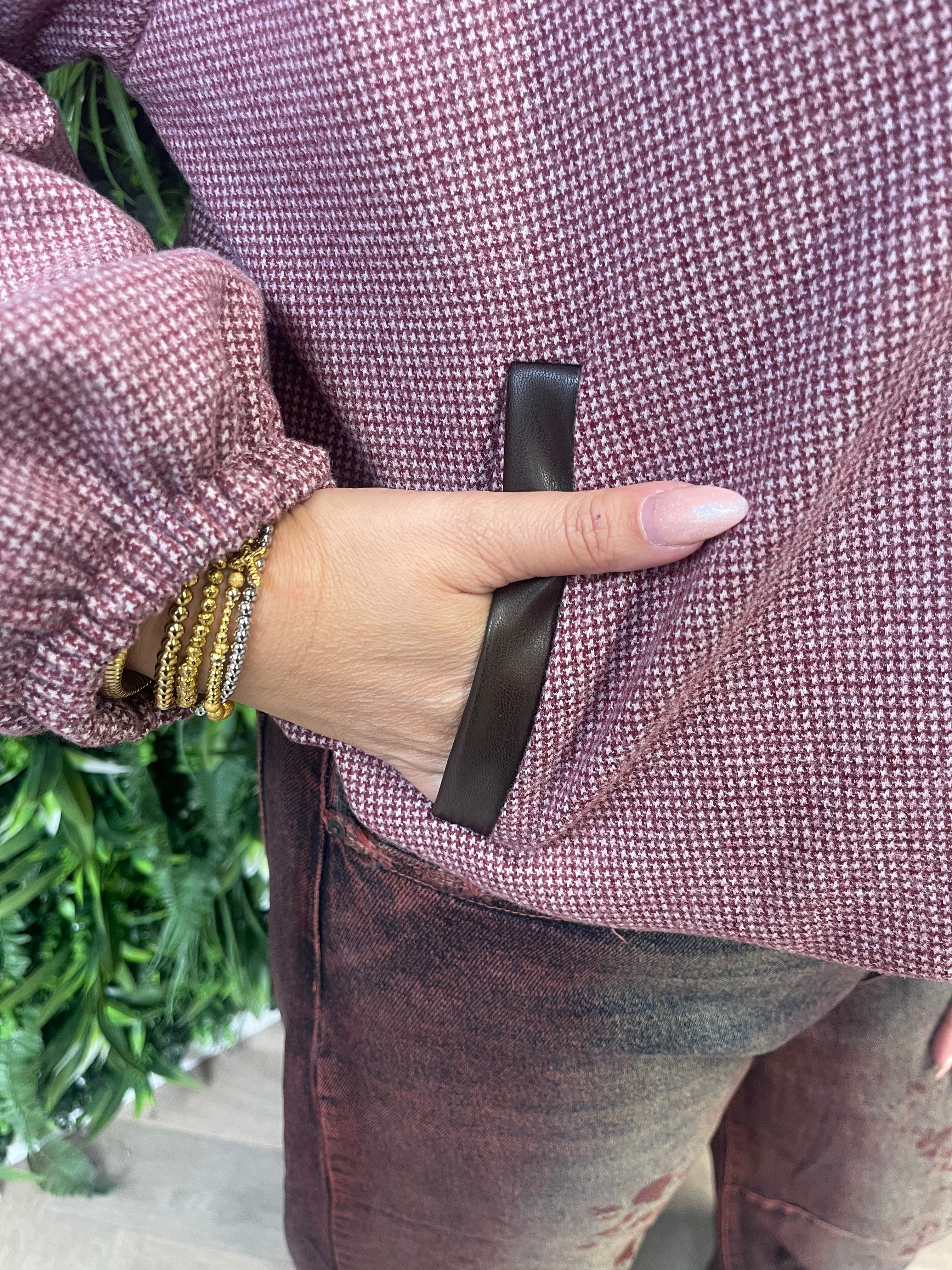 Korte bomber leatherlook details bordeaux