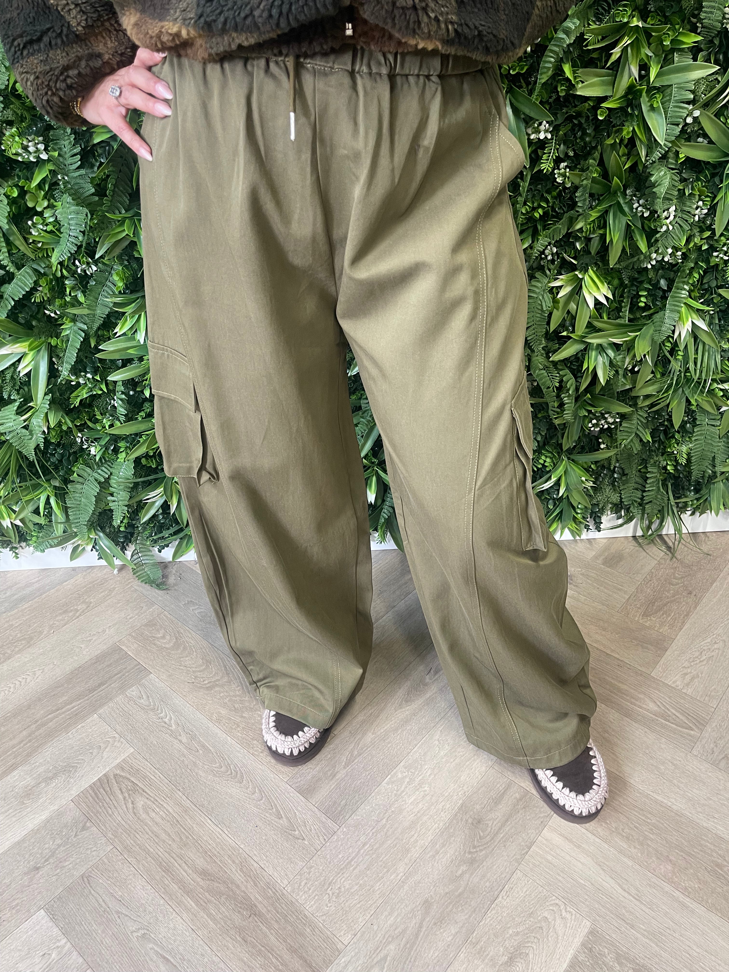 Cargo broek legergroen