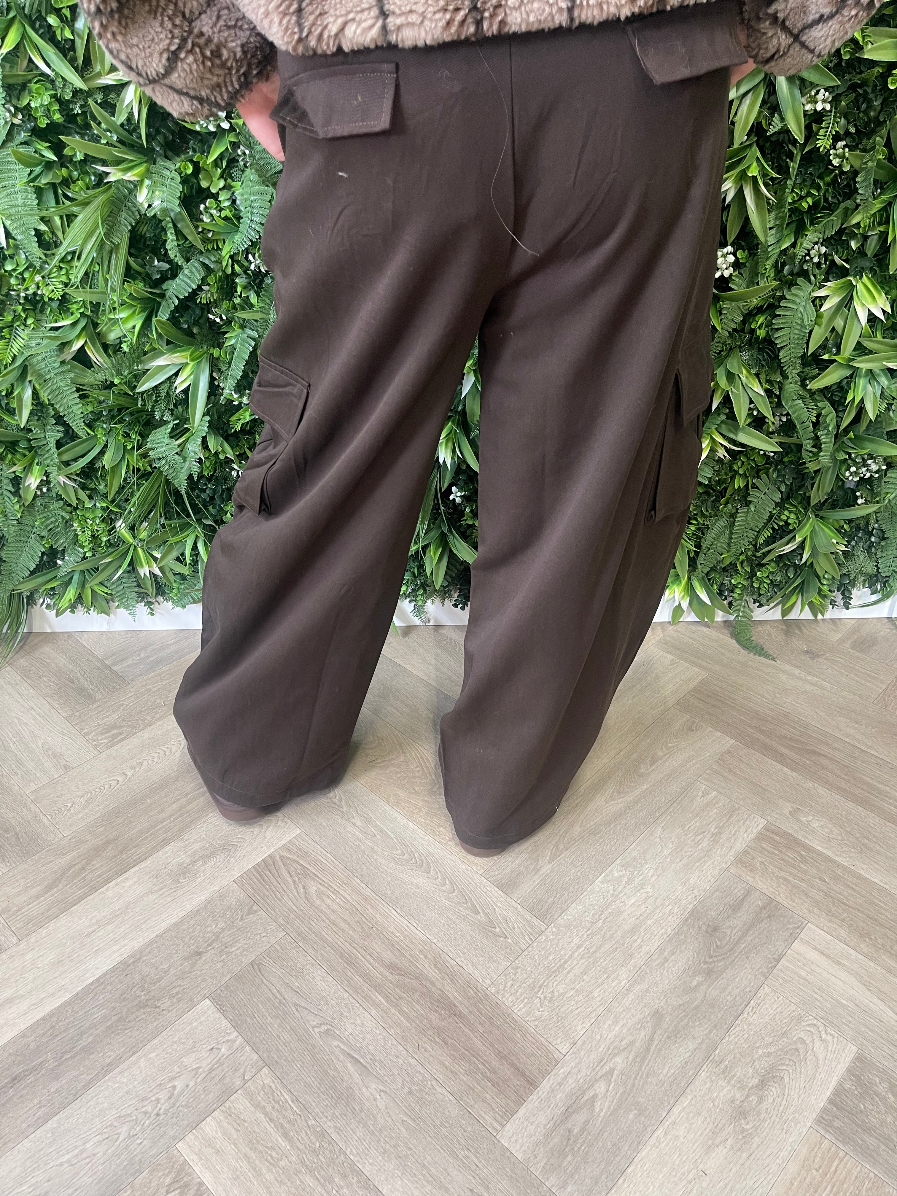 Cargo broek chocoladebruin