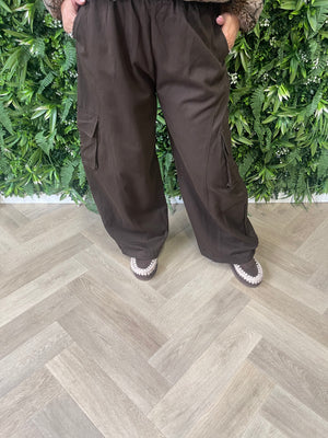 Cargo broek chocoladebruin