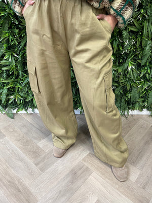 Cargo broek khaki