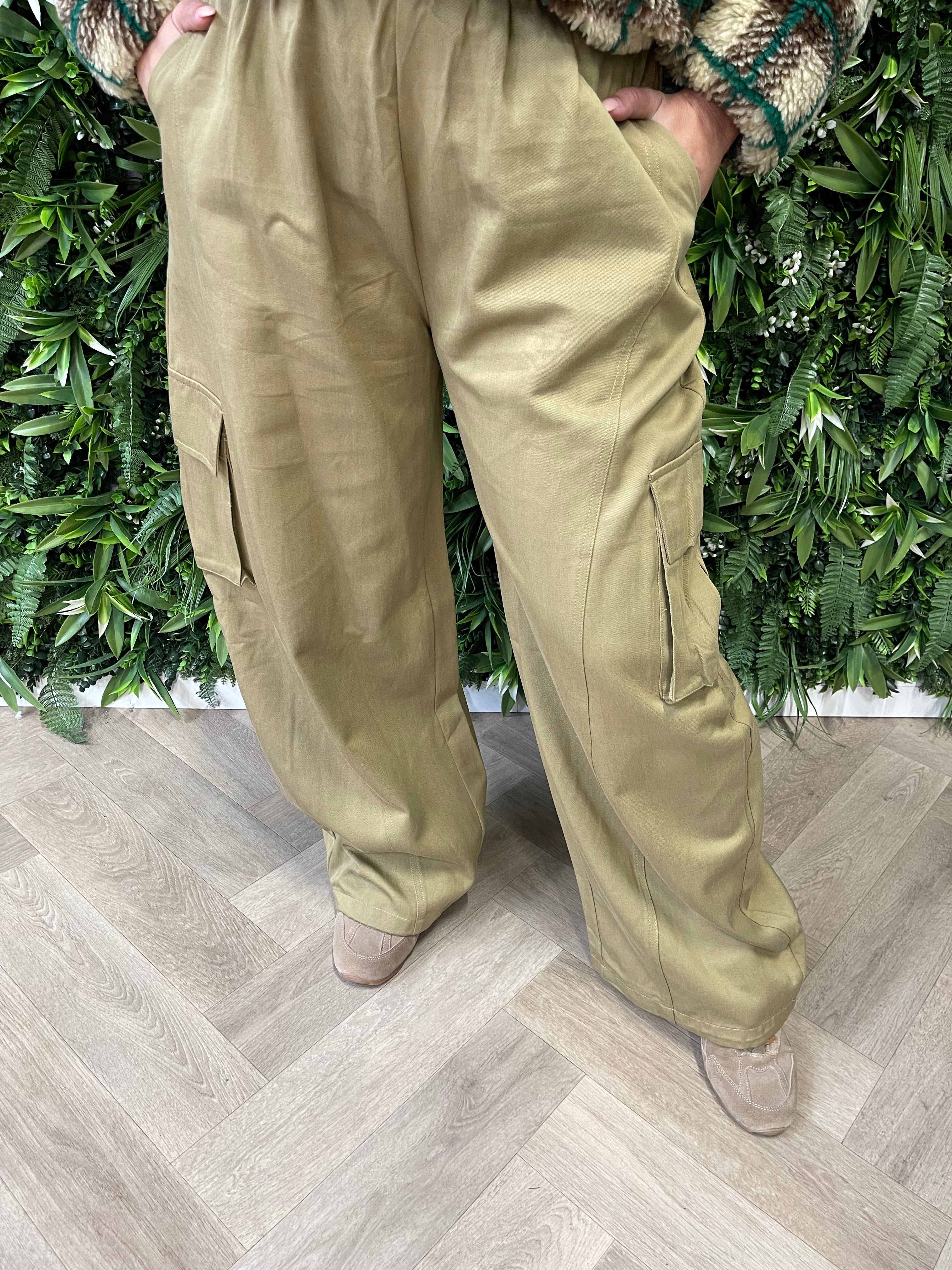 Cargo broek khaki