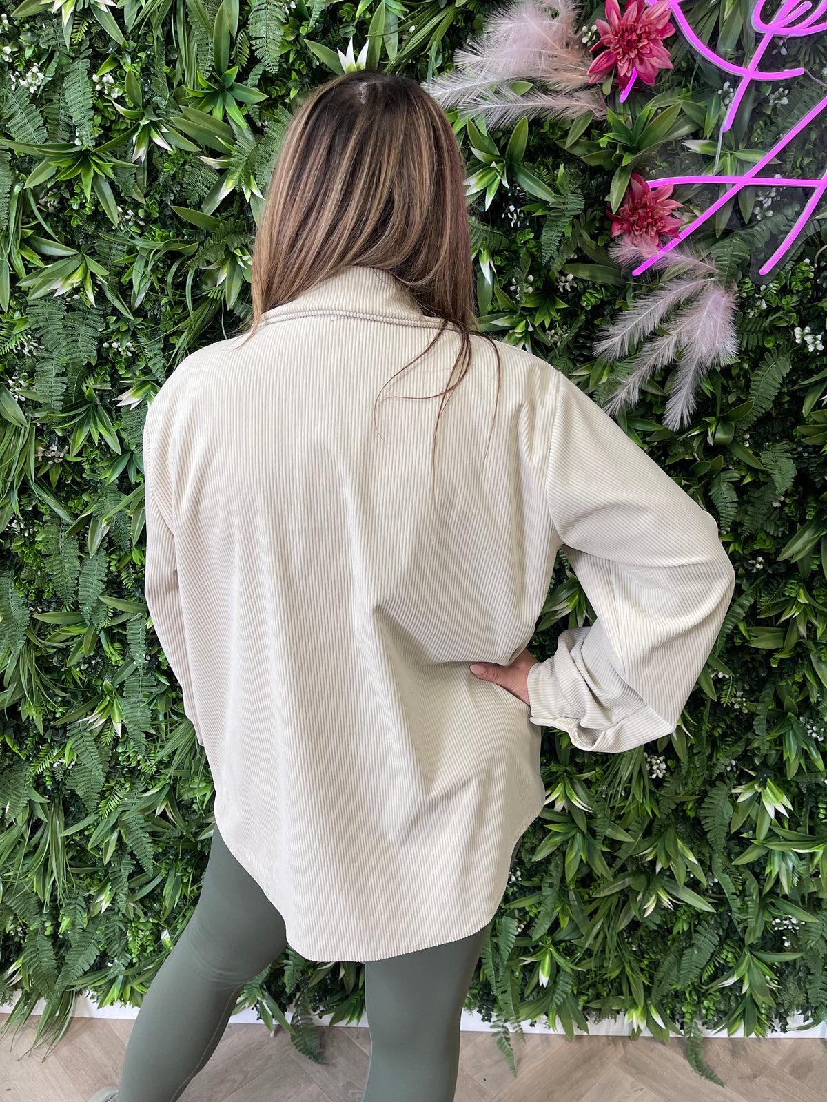 Korte corduroy blouse beige