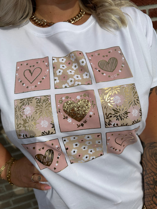 T-shirt met print vakjes met hartjes roze
