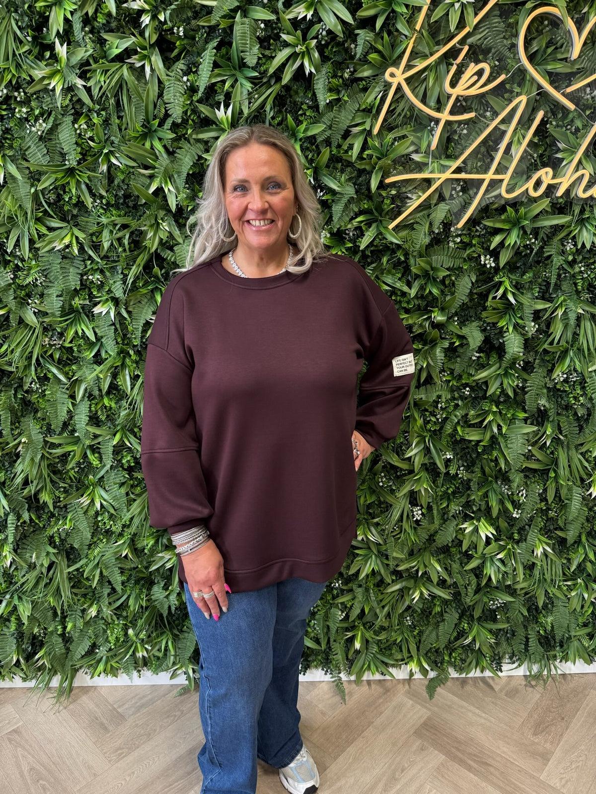 Sweater applicatie uni aubergine