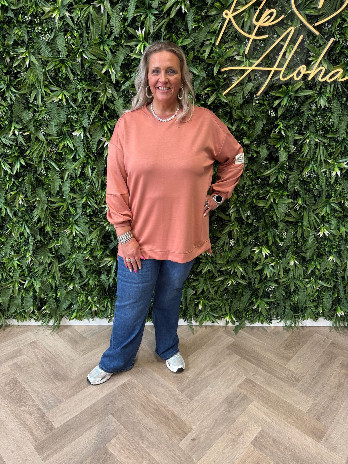 Sweater applicatie uni terracotta