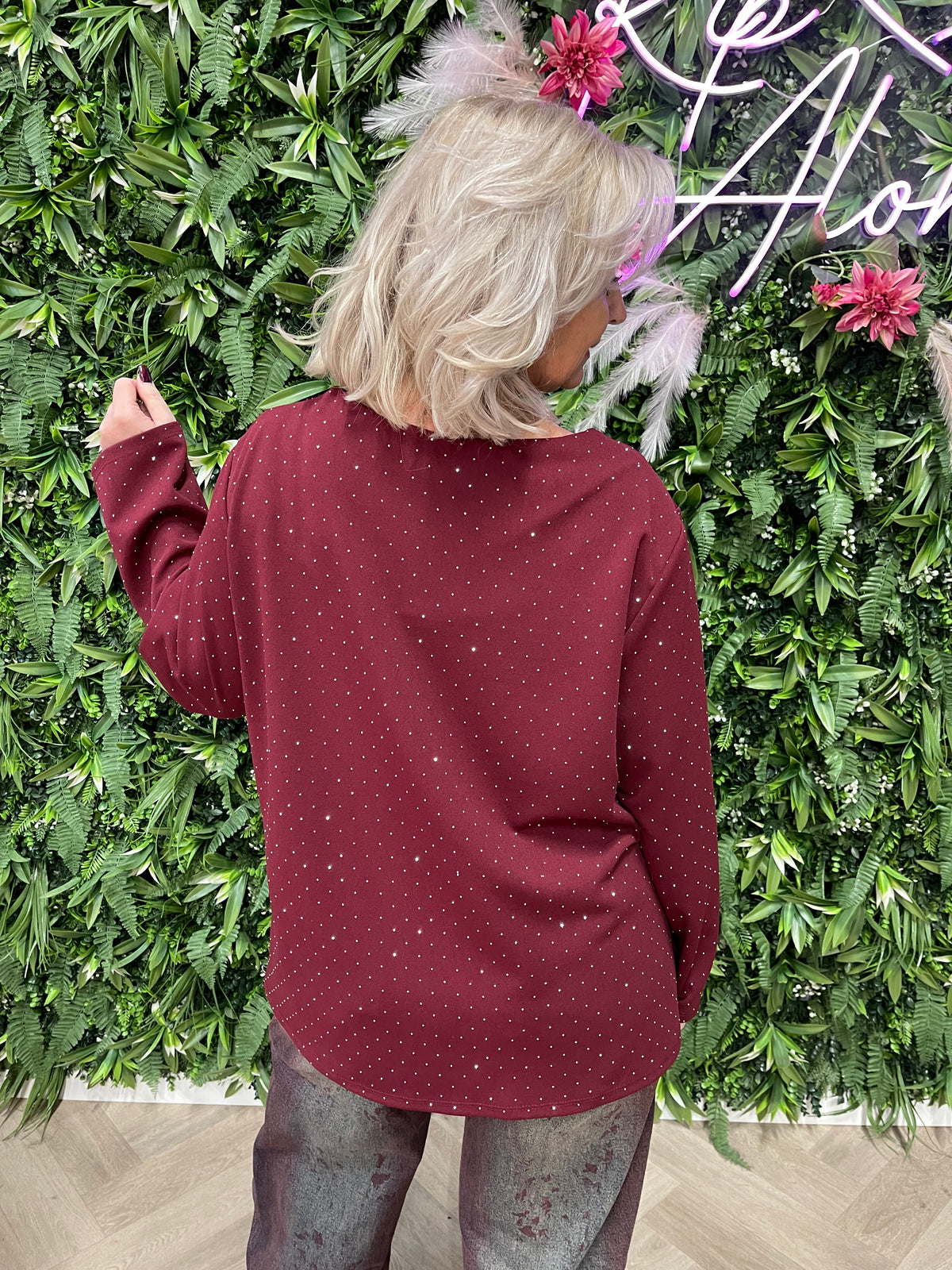 Top met strass steentjes bordeaux