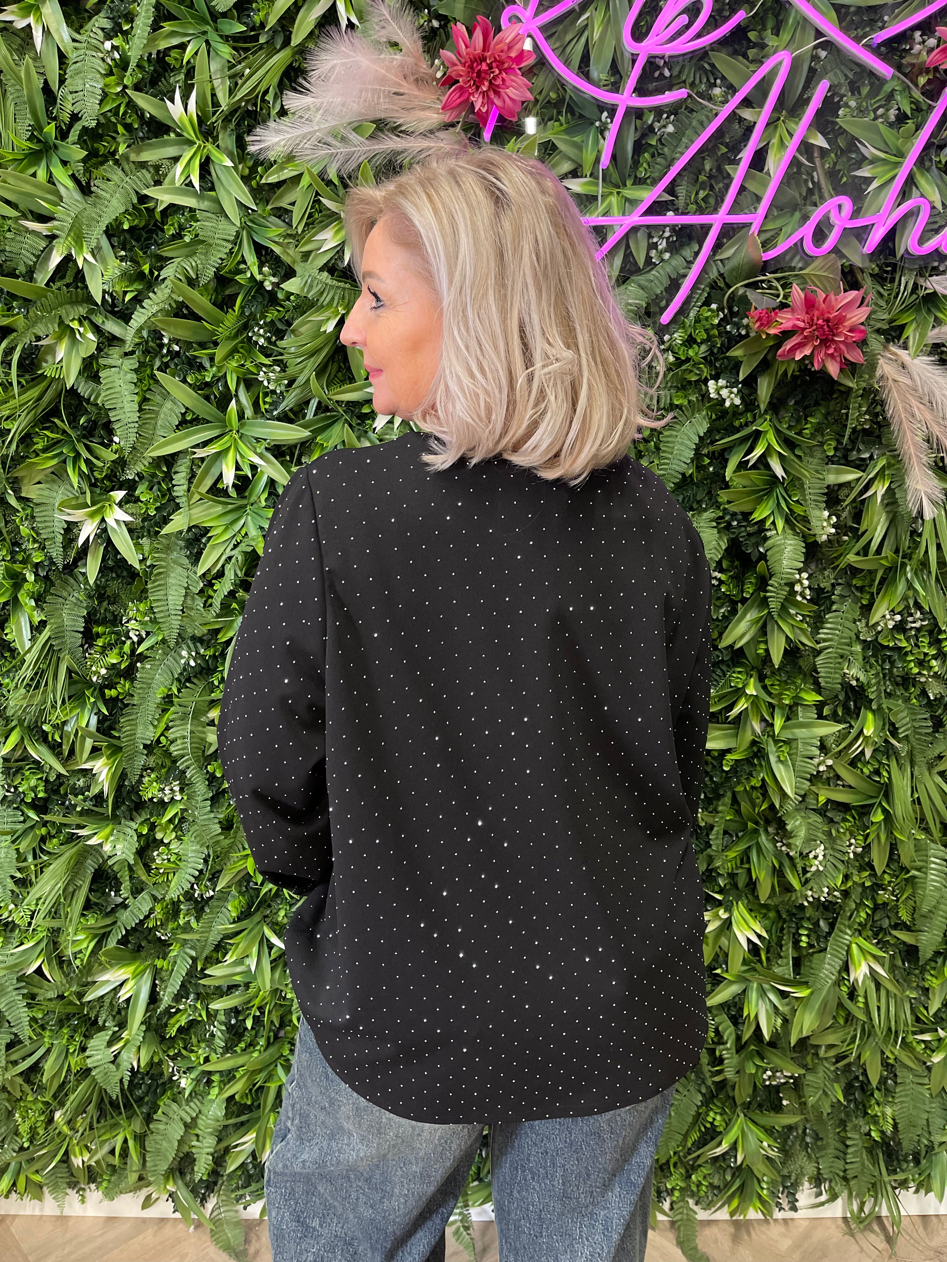 Top met strass steentjes zwart