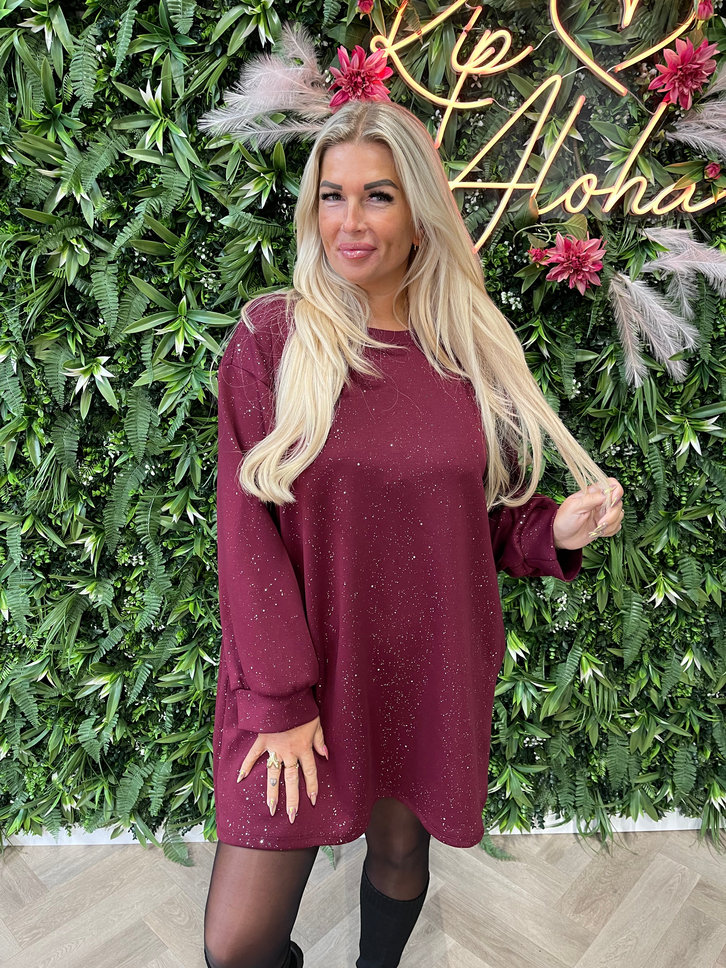 Tuniek glitter flakes met zakken bordeaux