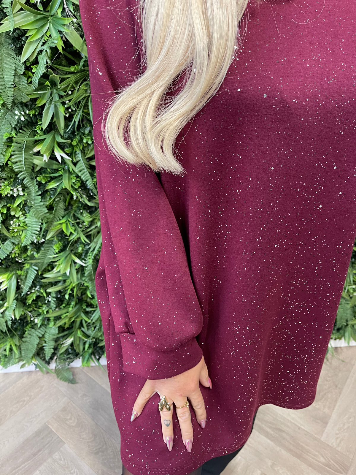 Tuniek glitter flakes met zakken bordeaux