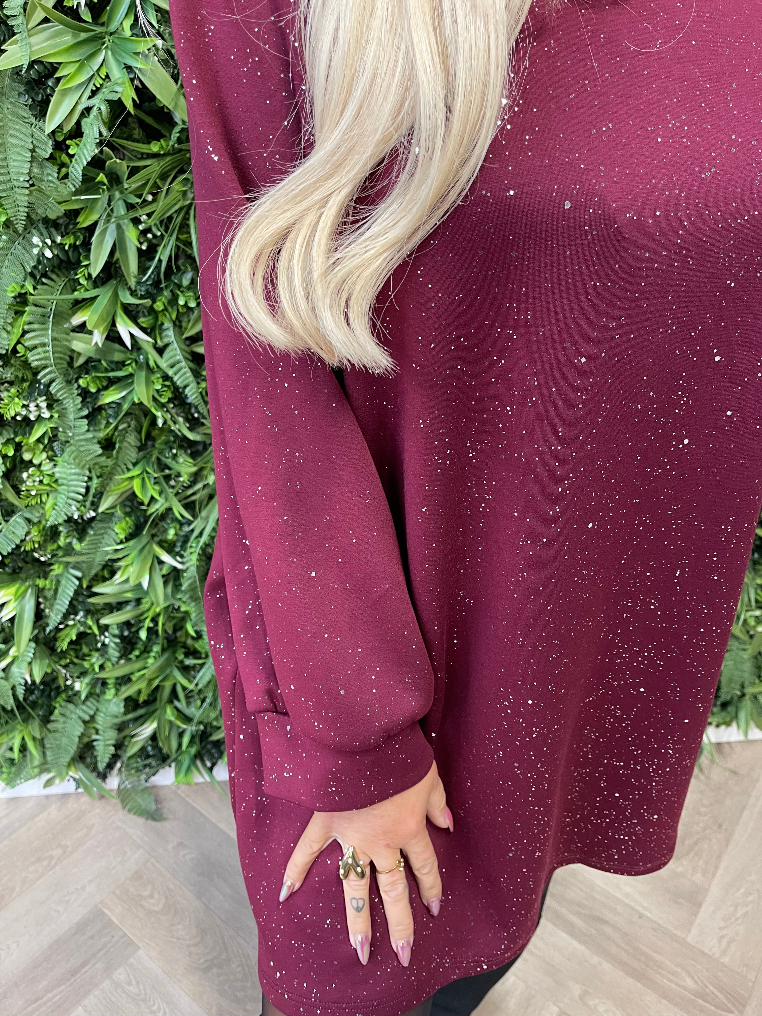 Tuniek glitter flakes met zakken bordeaux