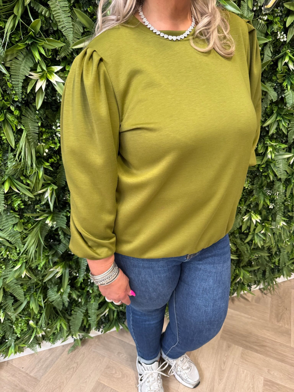 Sweater lange pofmouwen uni lime
