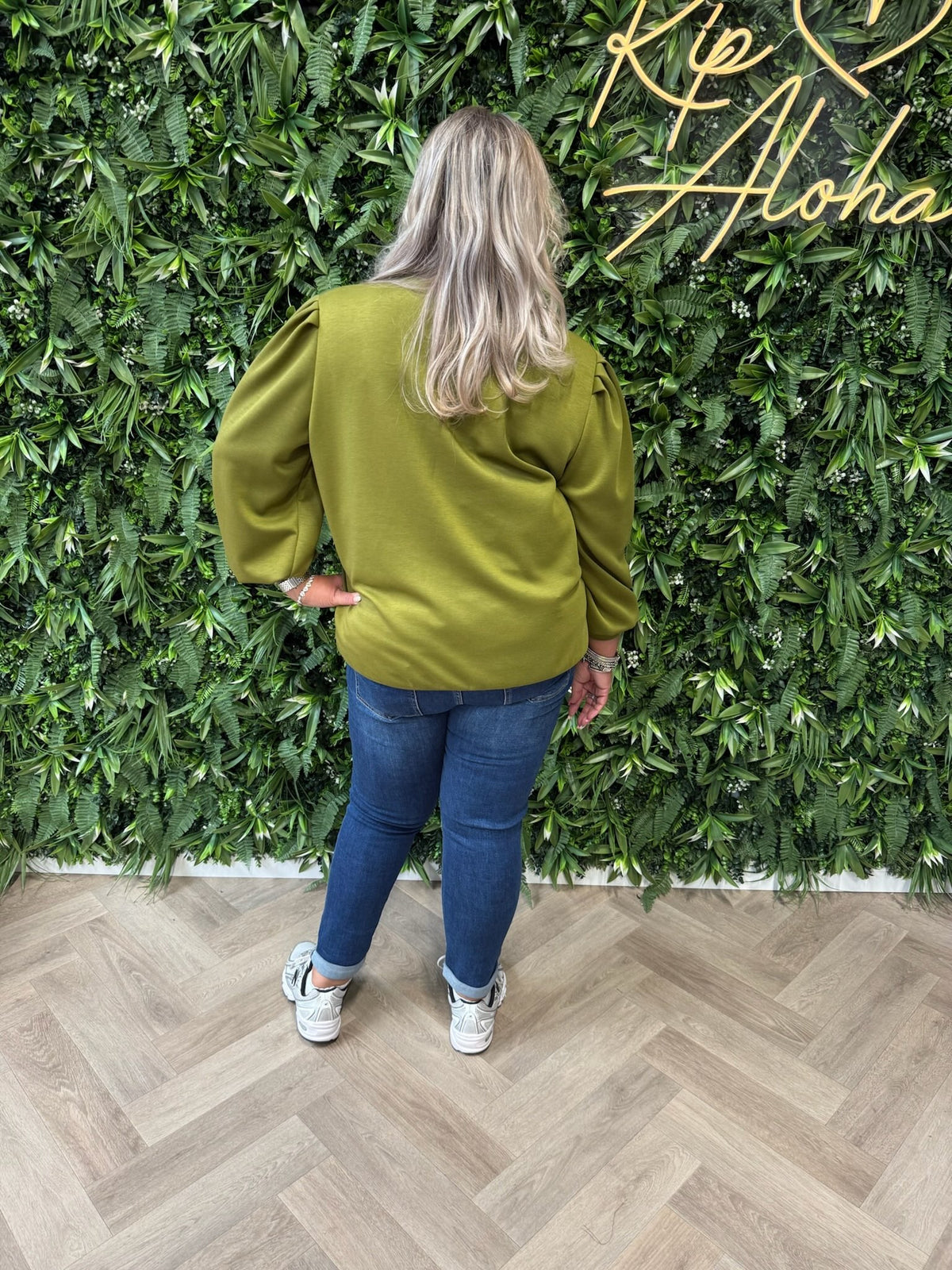 Sweater lange pofmouwen uni lime
