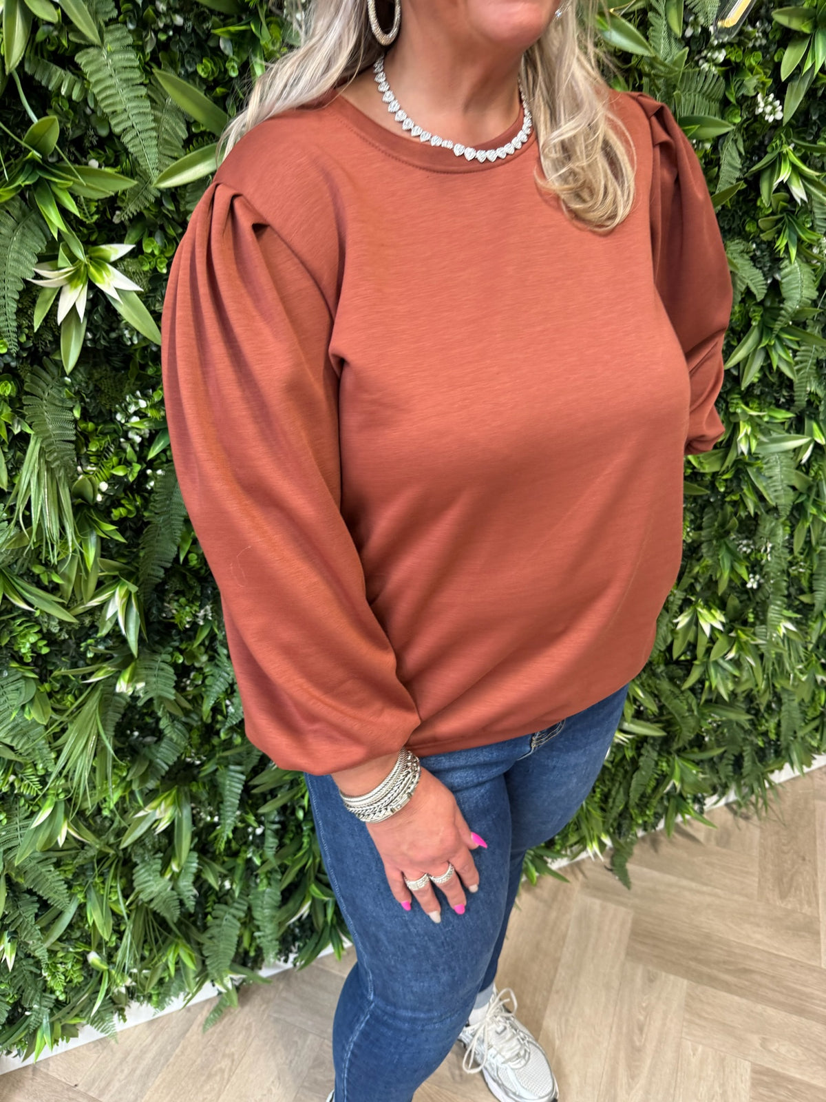 Sweater lange pofmouwen uni terracotta