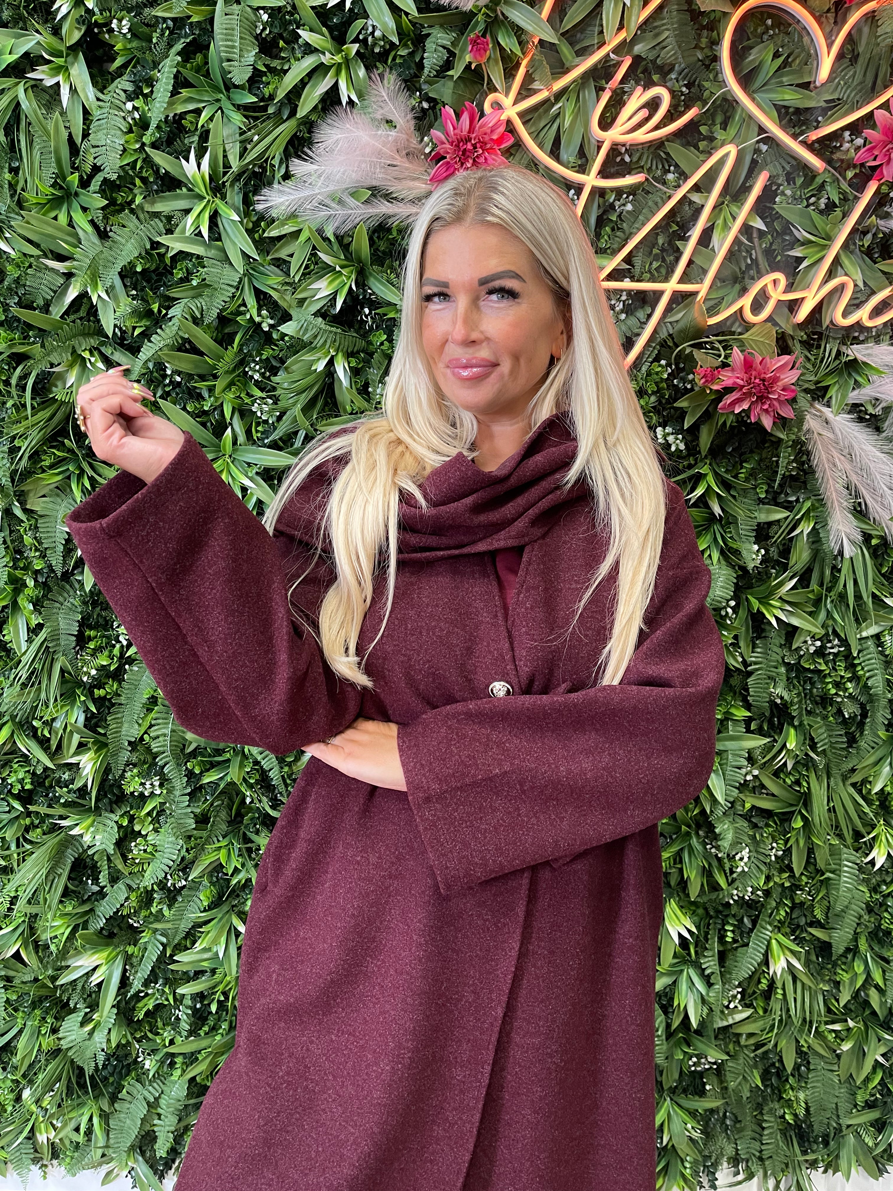 Lange mantel jas met sjaal bordeaux