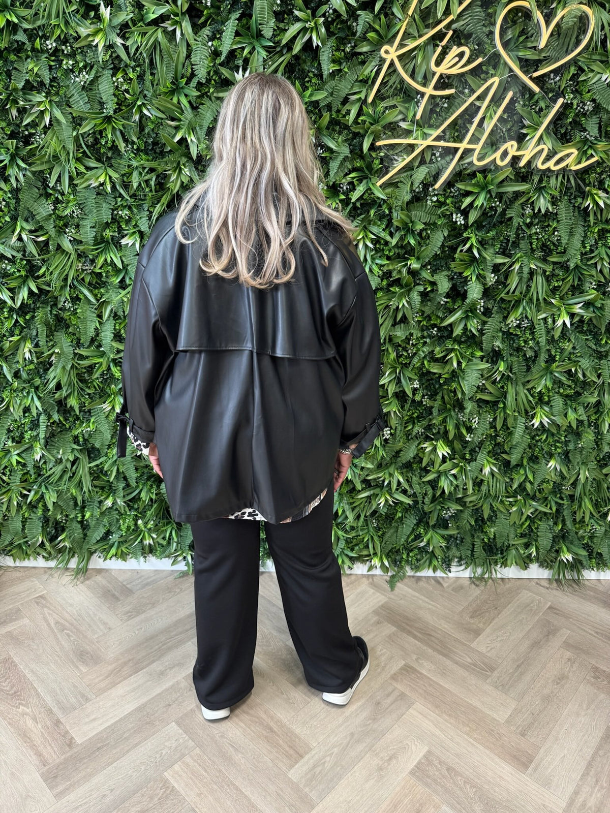 Leatherlook jas wide fit zwart