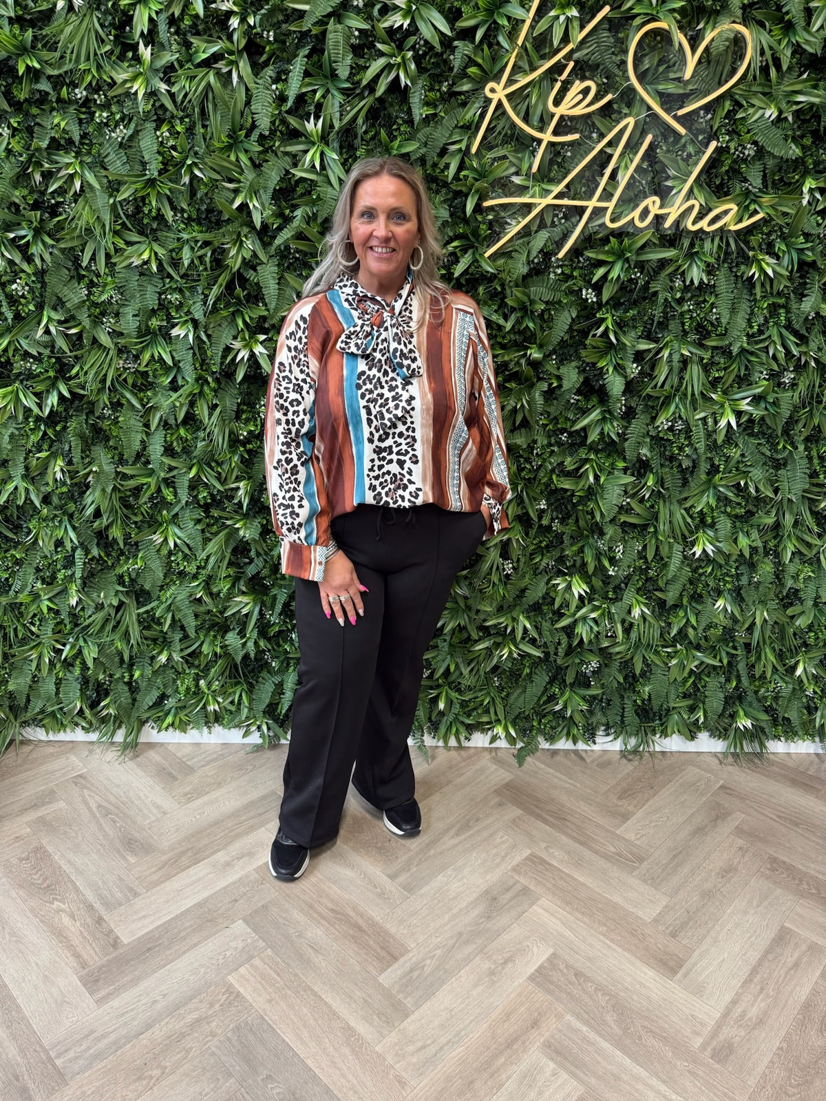 Blouse strik met strepen en panterprint roestbruin