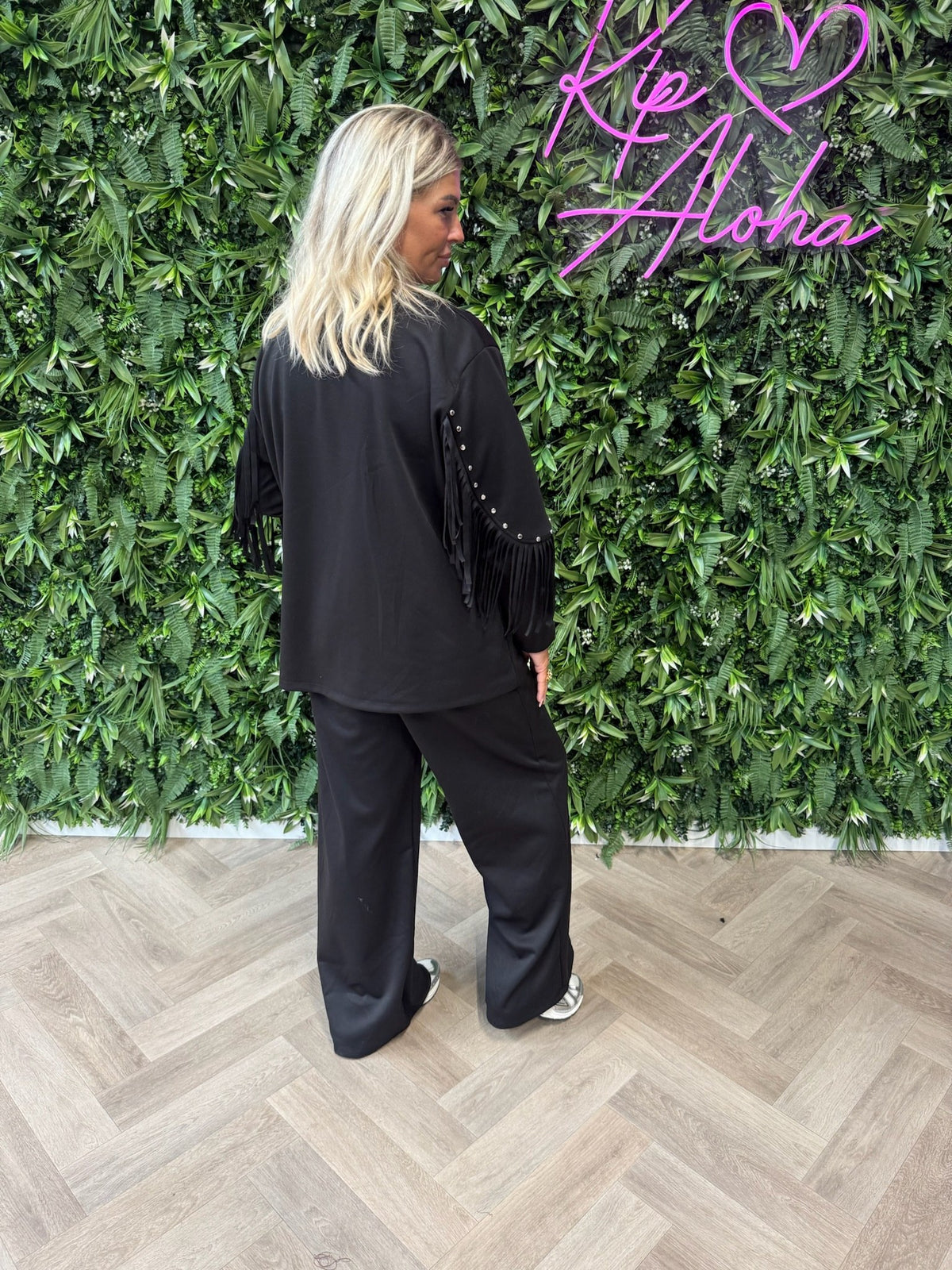 Tweedelig pak blazer met studs en franjes zwart