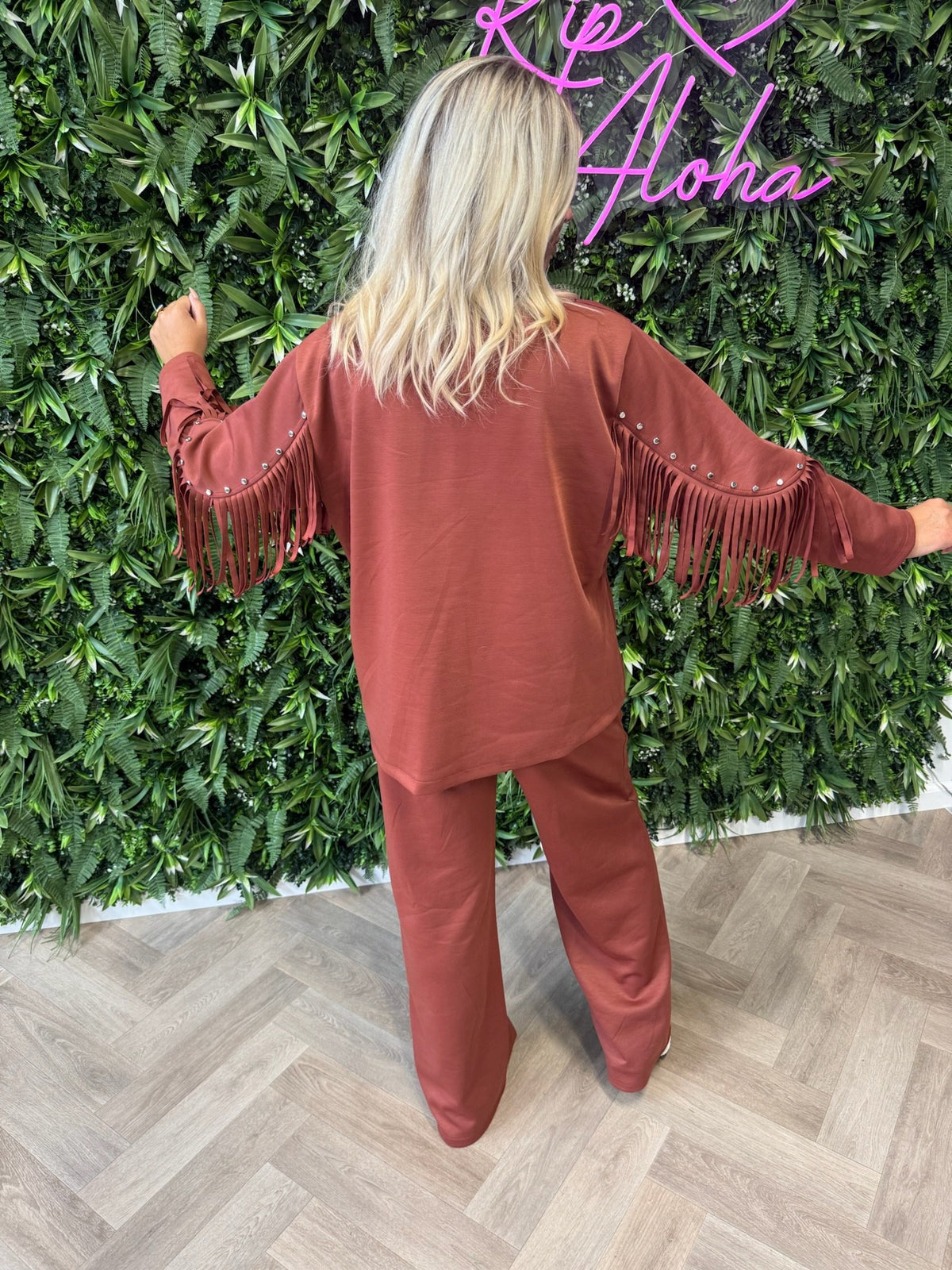 Tweedelig pak blazer met studs en franjes terracotta