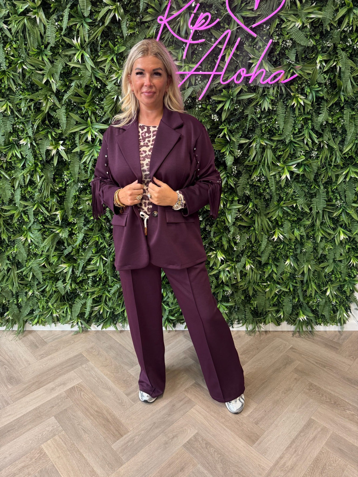 Tweedelig pak blazer met studs en franjes aubergine