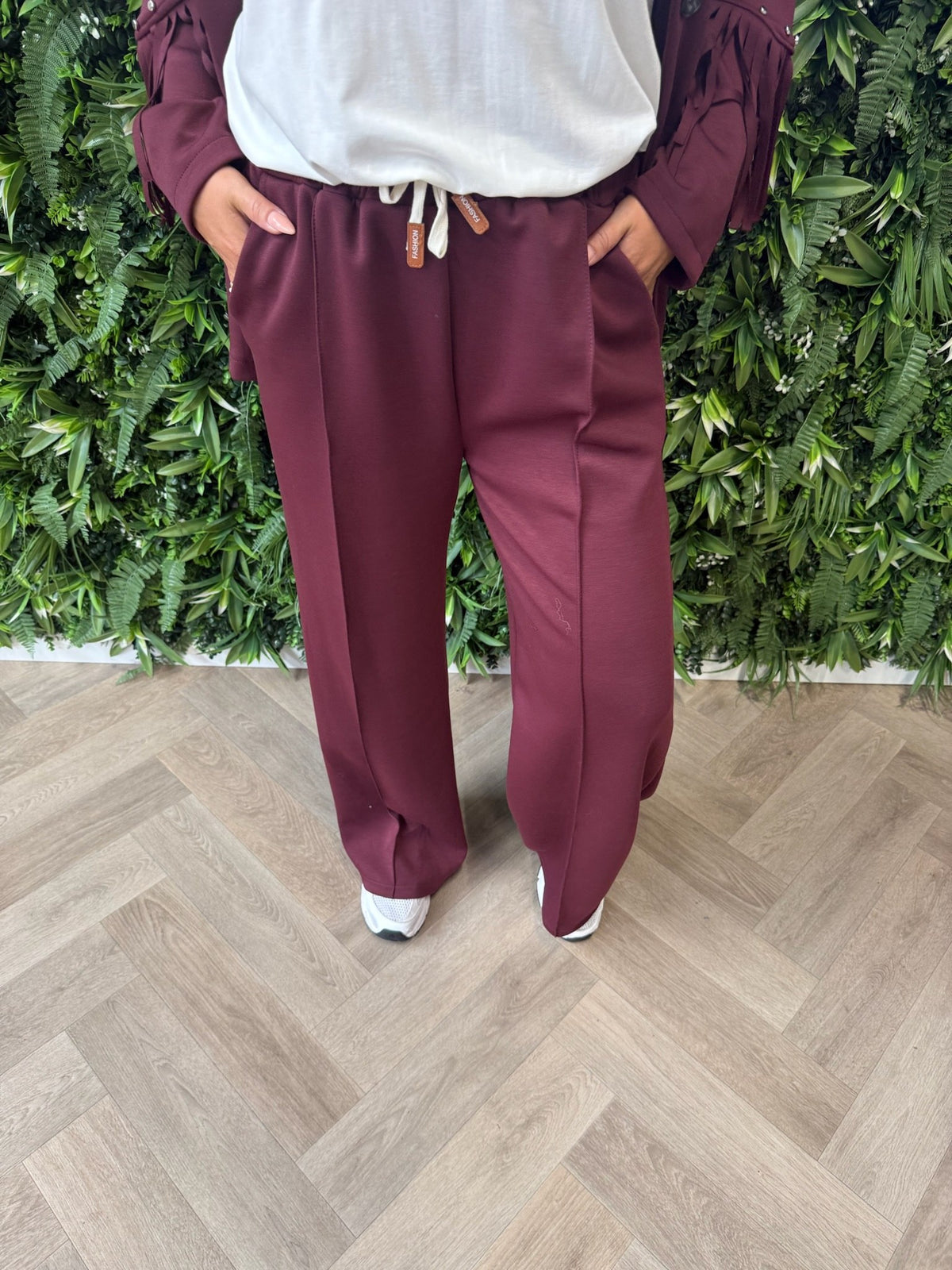 Tweedelig pak blazer met studs en franjes bordeaux