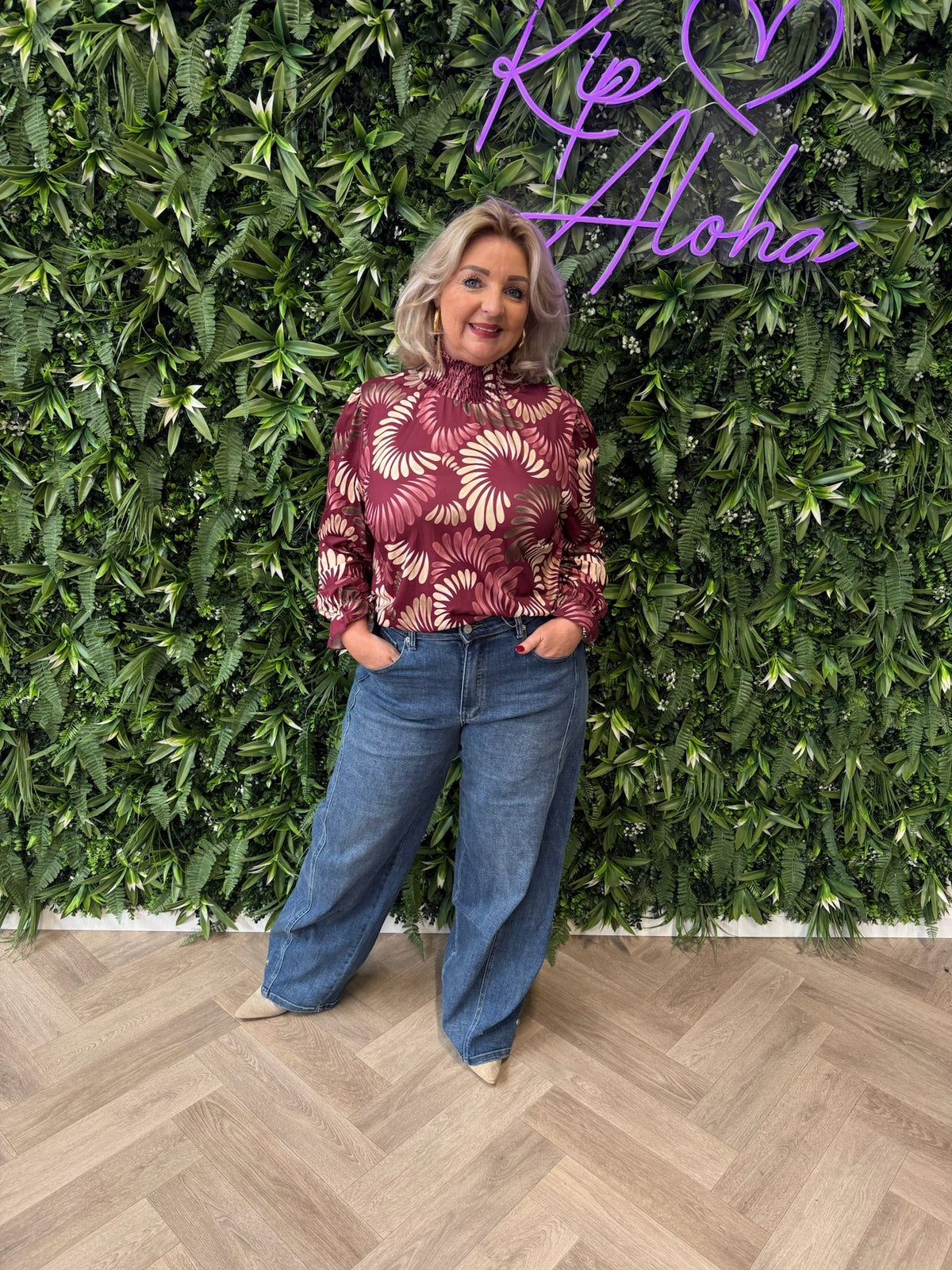 Top smock kraag bladeren print bordeaux